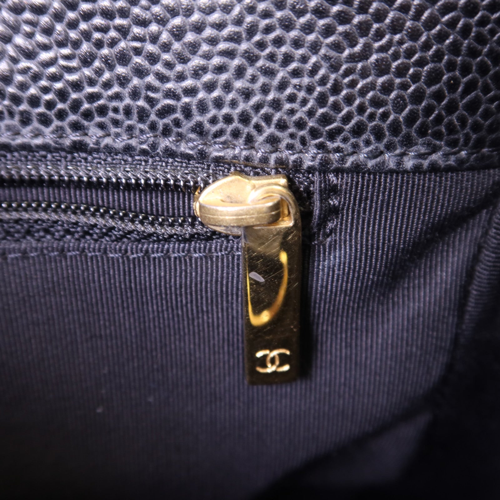 CHANEL 牛皮皮革PST Petit Shopping Tote金扣肩背袋