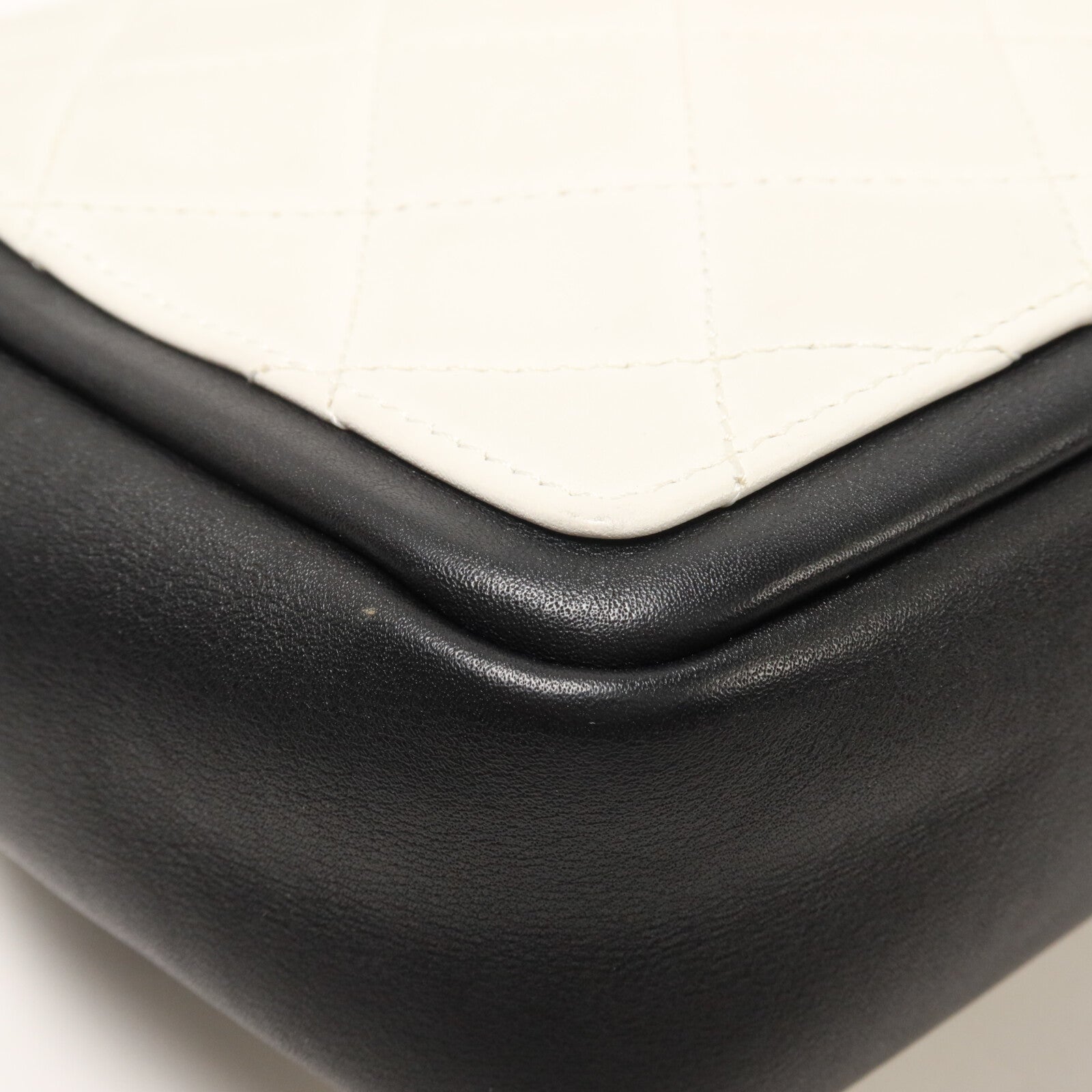 CHANEL 牛皮皮革Flap Bag鏈帶肩背袋