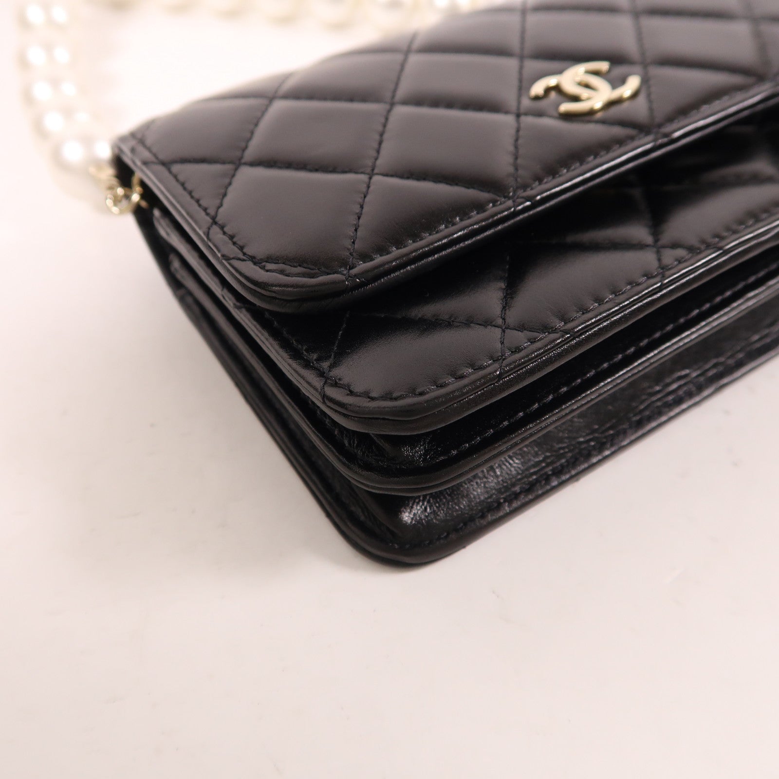 CHANEL 【激減優惠】牛皮皮革Wallet On Chain金扣肩背袋
