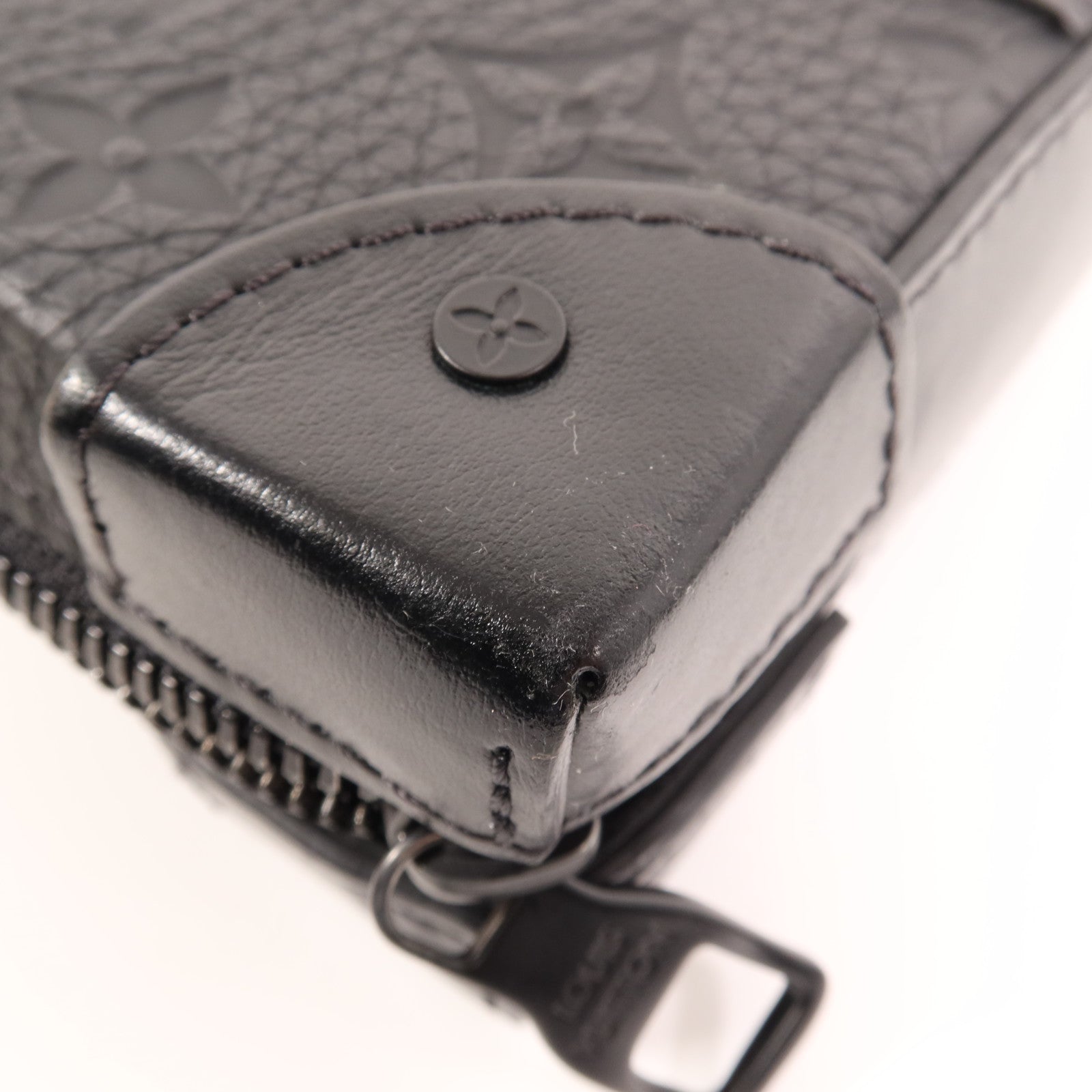 LOUIS VUITTON Monogram Taurillon Soft Trunk肩背袋