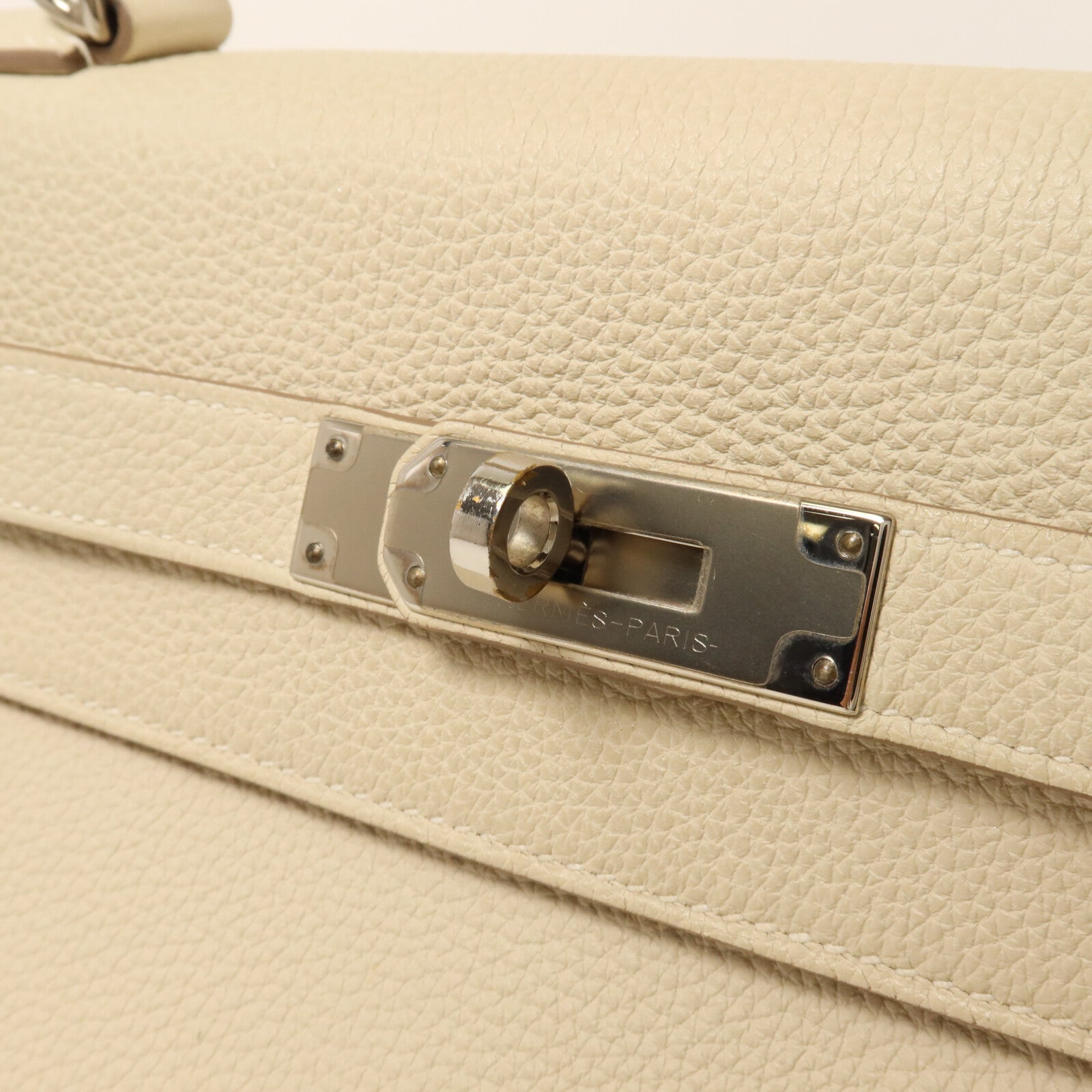 HERMES Clemence皮革Kelly 28手挽肩背兩用袋Craie