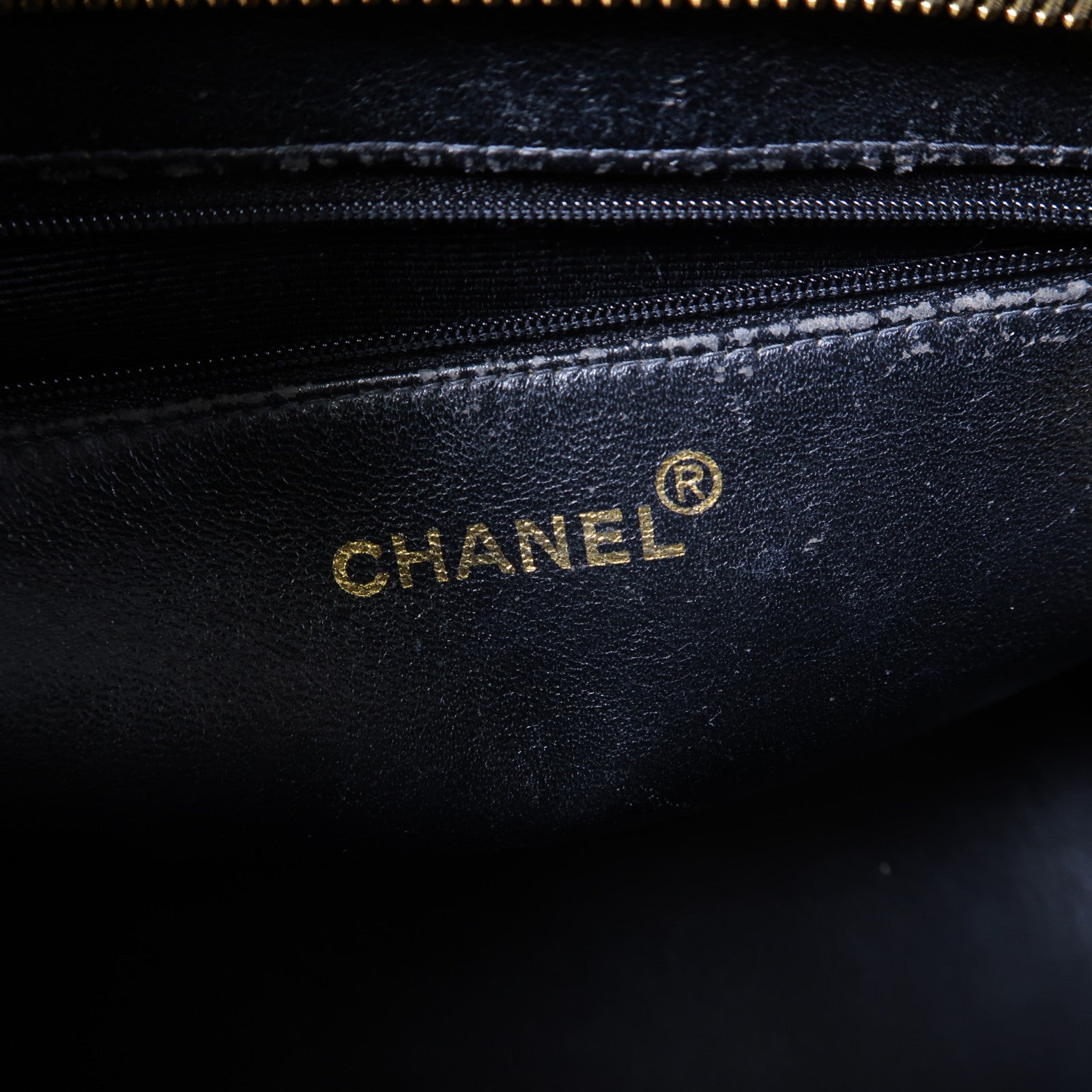CHANEL 菱格Caviar皮革Vintage Tote金扣肩背袋黑色