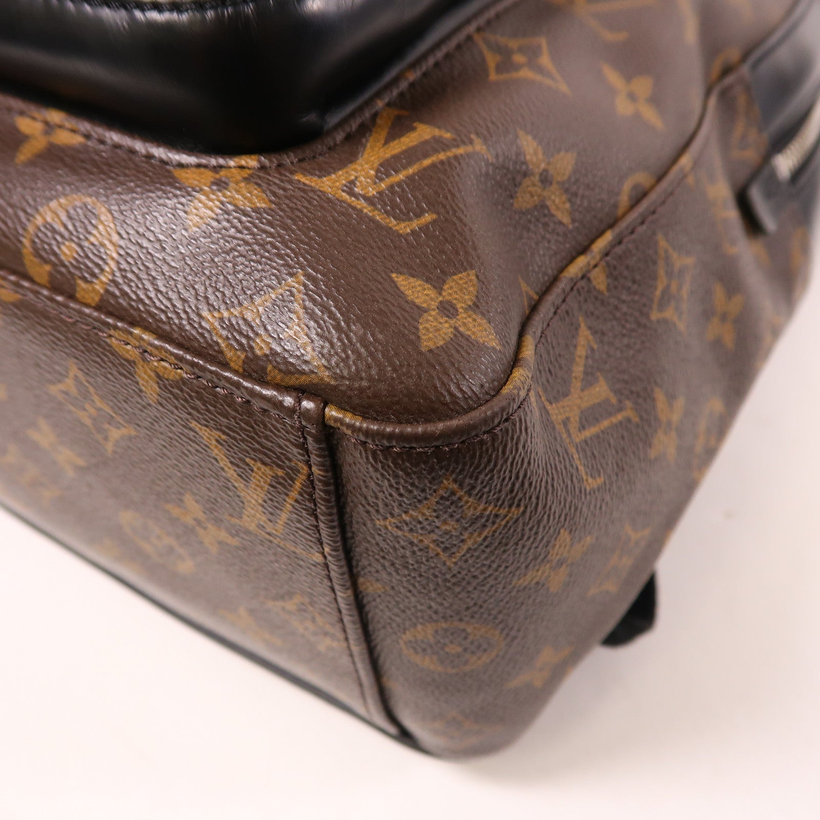 LOUIS VUITTON Monogram Macassar Josh Backpack銀扣背包