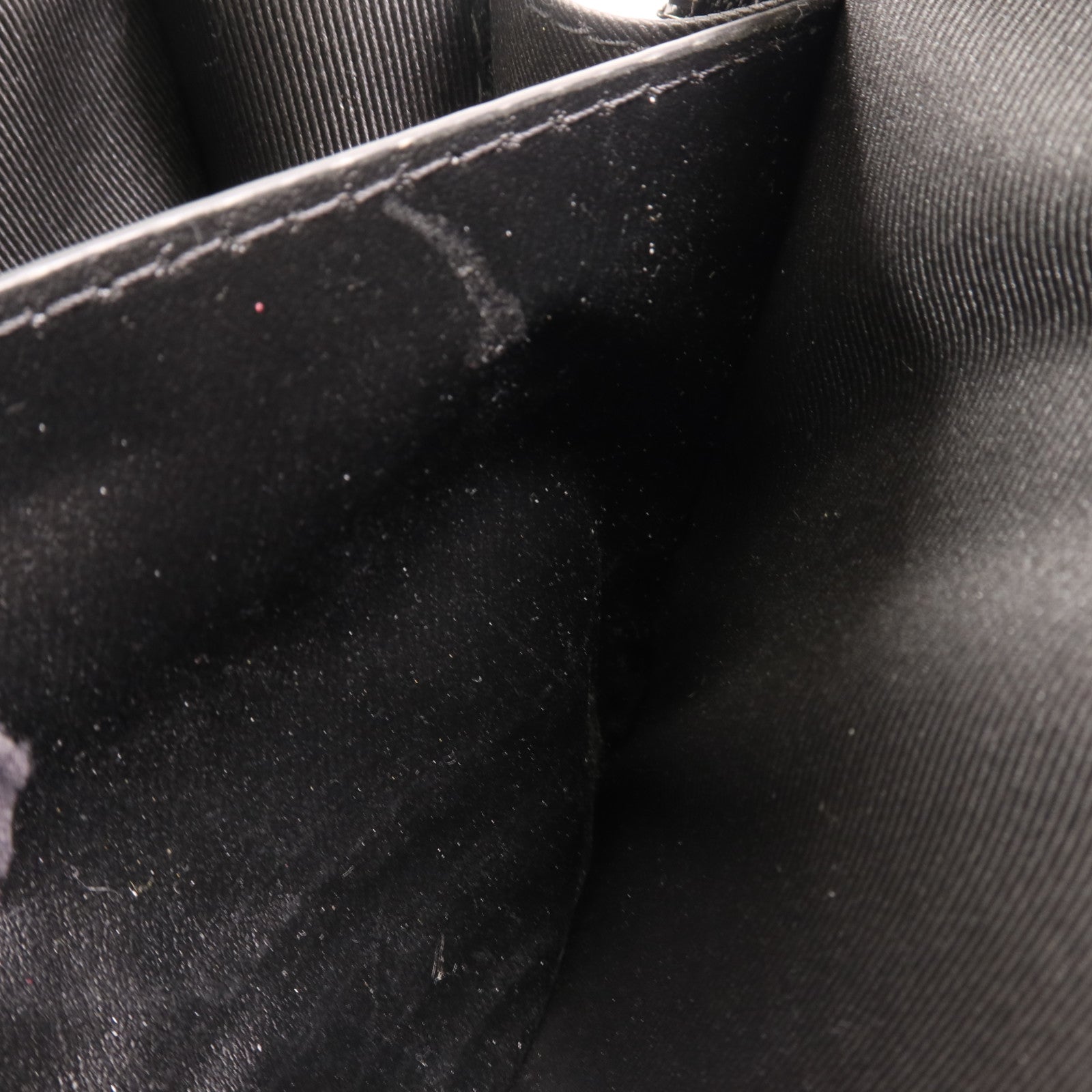 LOUIS VUITTON Monogram Taurillon Soft Trunk肩背袋