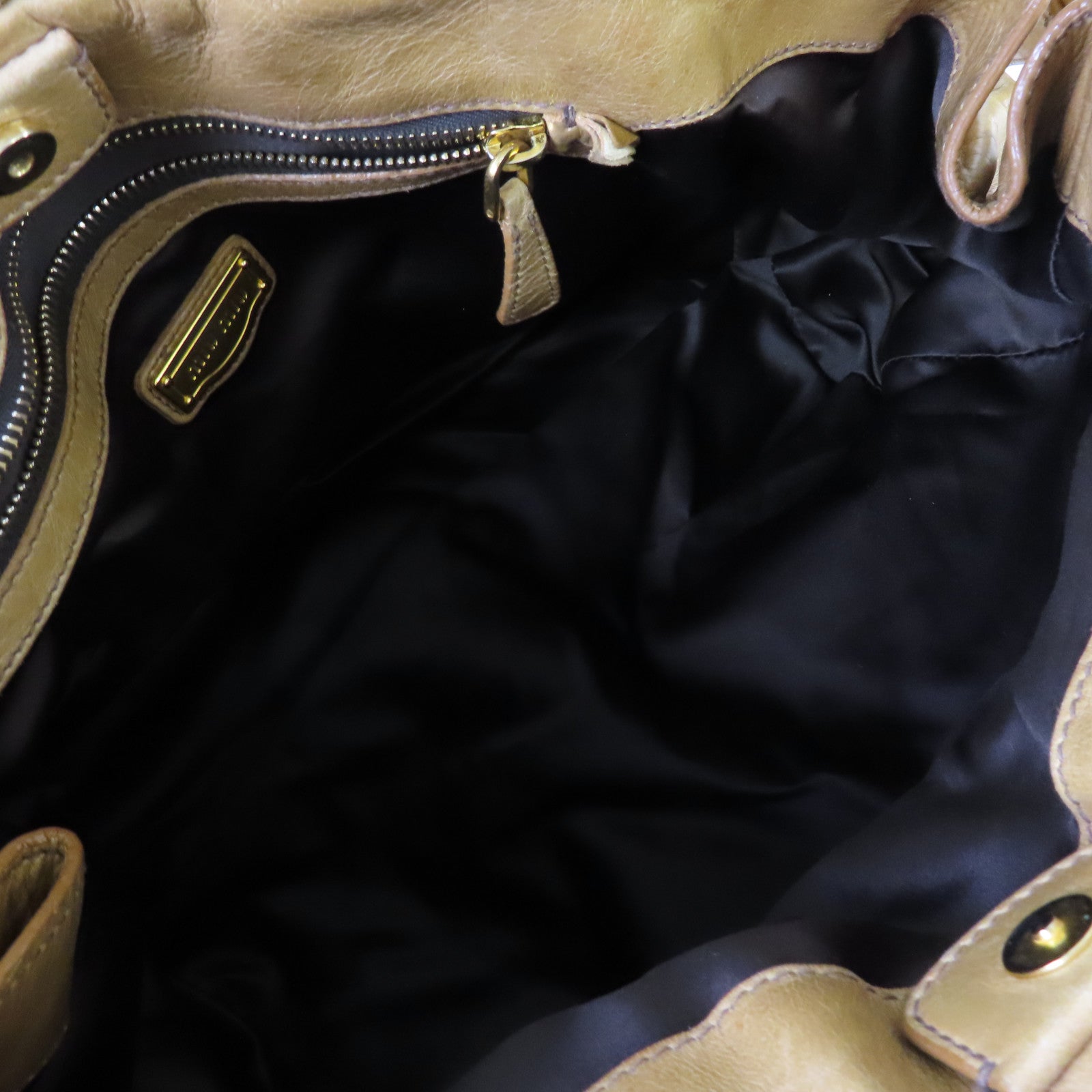 Miu Miu 【激減優惠】牛皮皮革2Way Tote Bag金扣手挽肩背兩用袋啡色