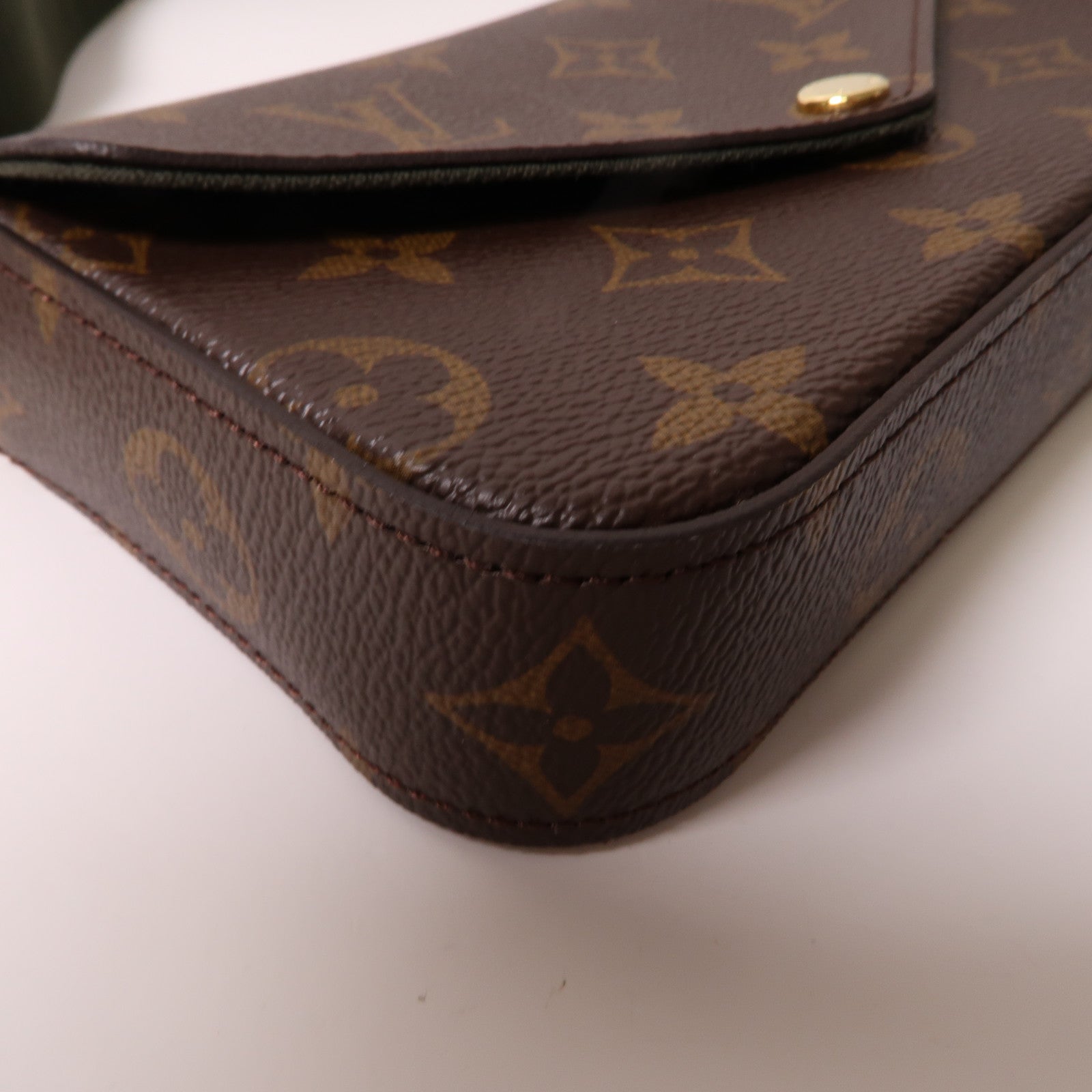 LOUIS VUITTON Monogram Felicie Strap & Go金扣肩背袋啡色
