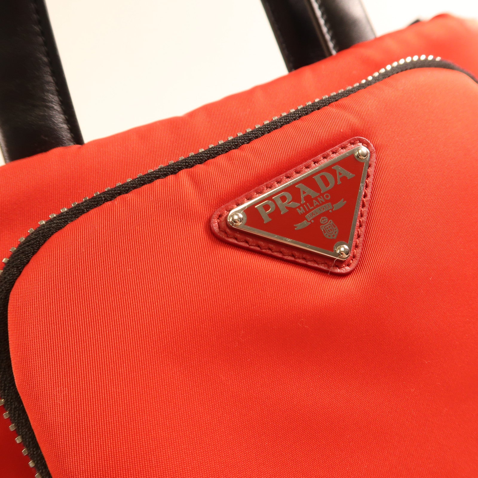 PRADA 尼龍Shoulder Bag銀扣手挽肩背兩用袋