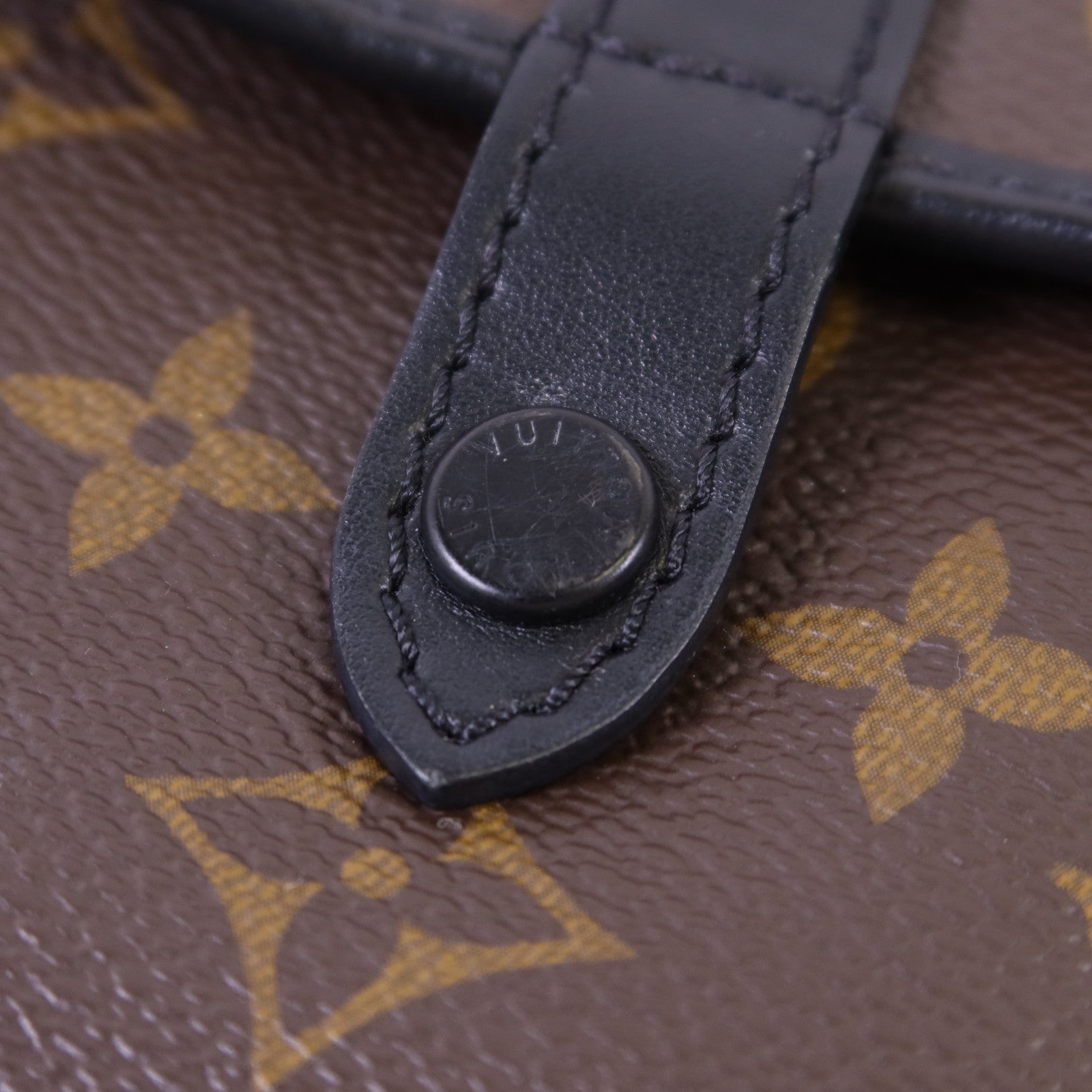 LOUIS VUITTON 【激減優惠】Monogram Macassar Christopher Wearable Wallet肩背袋