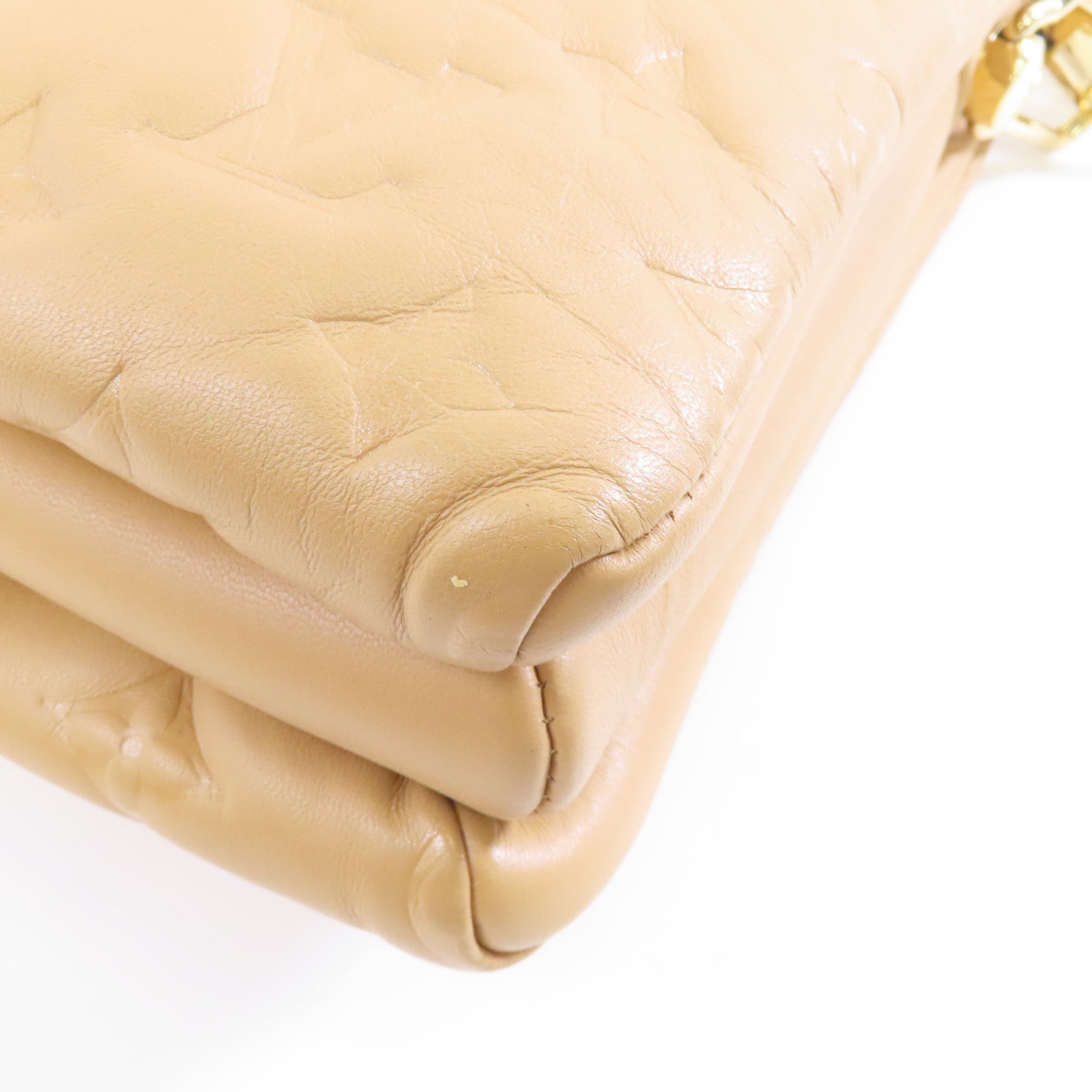 LOUIS VUITTON 【激減優惠】Monogram-Embossed Coussin PM Bag金扣手挽肩背兩用袋駝色