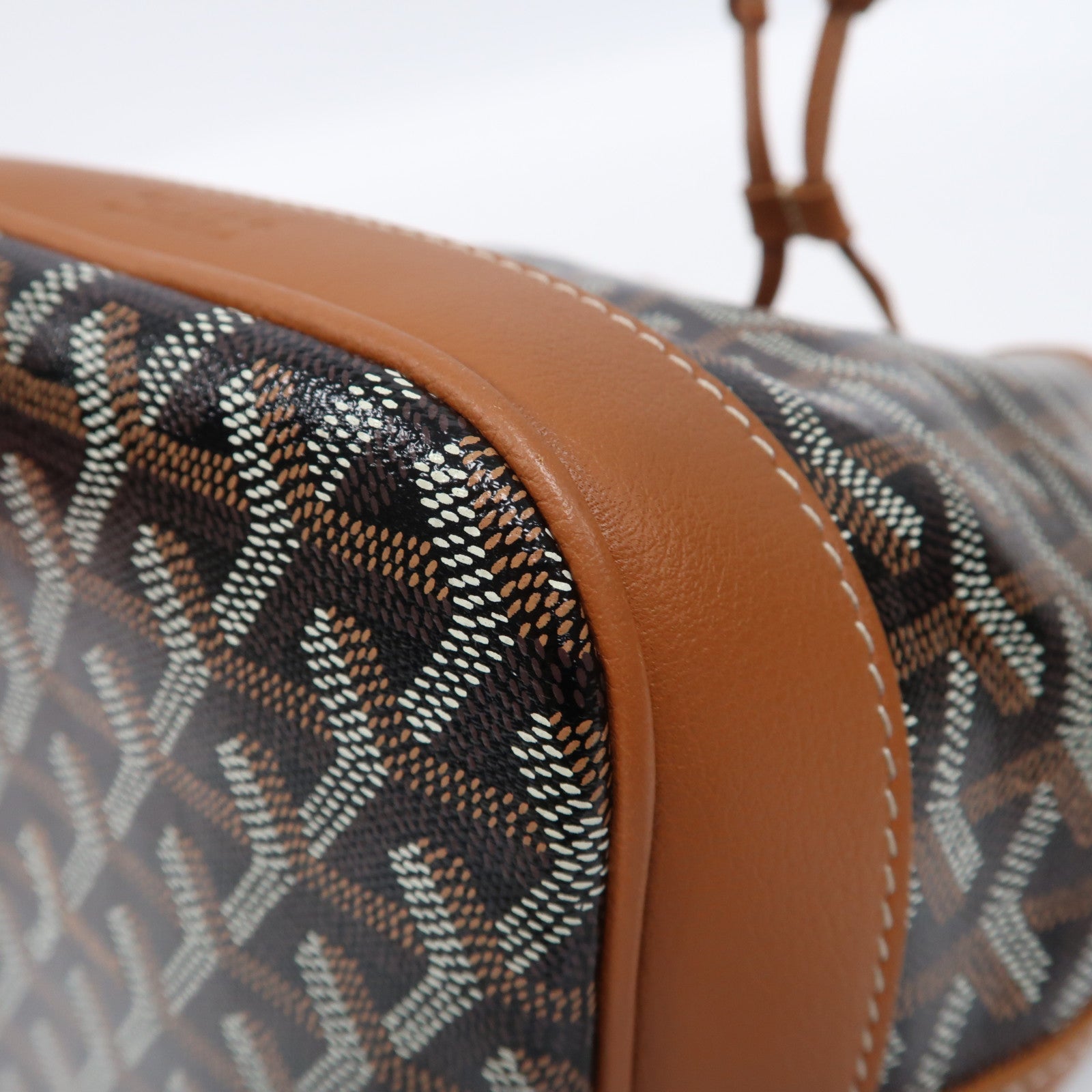 GOYARD 塗層帆布Petit Flot Bucket銀扣肩背袋黑色/啡色