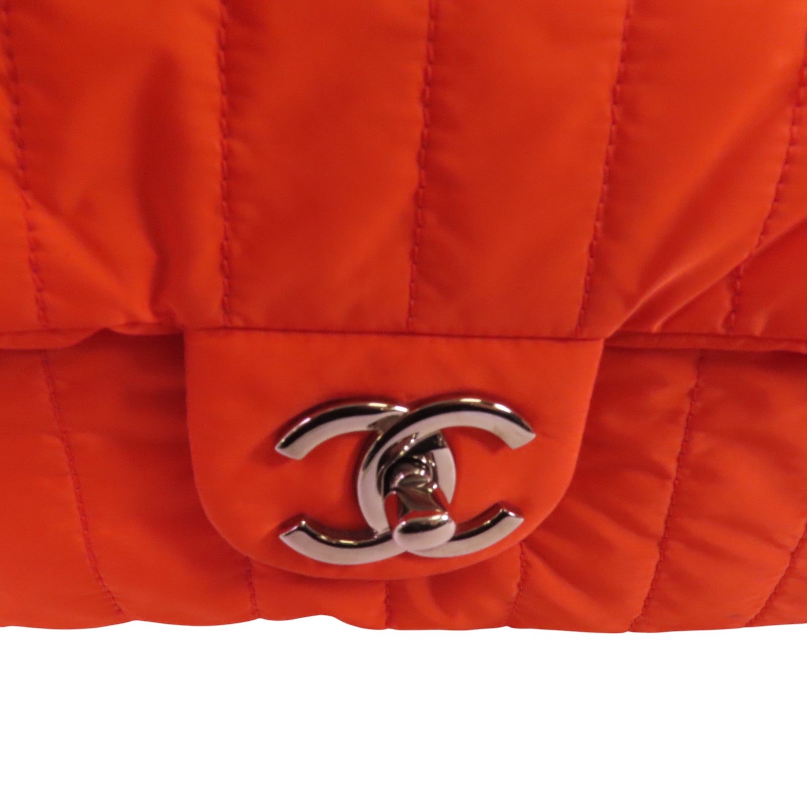 CHANEL 尼龍Chain Shoulder Bag銀扣鏈帶肩背袋