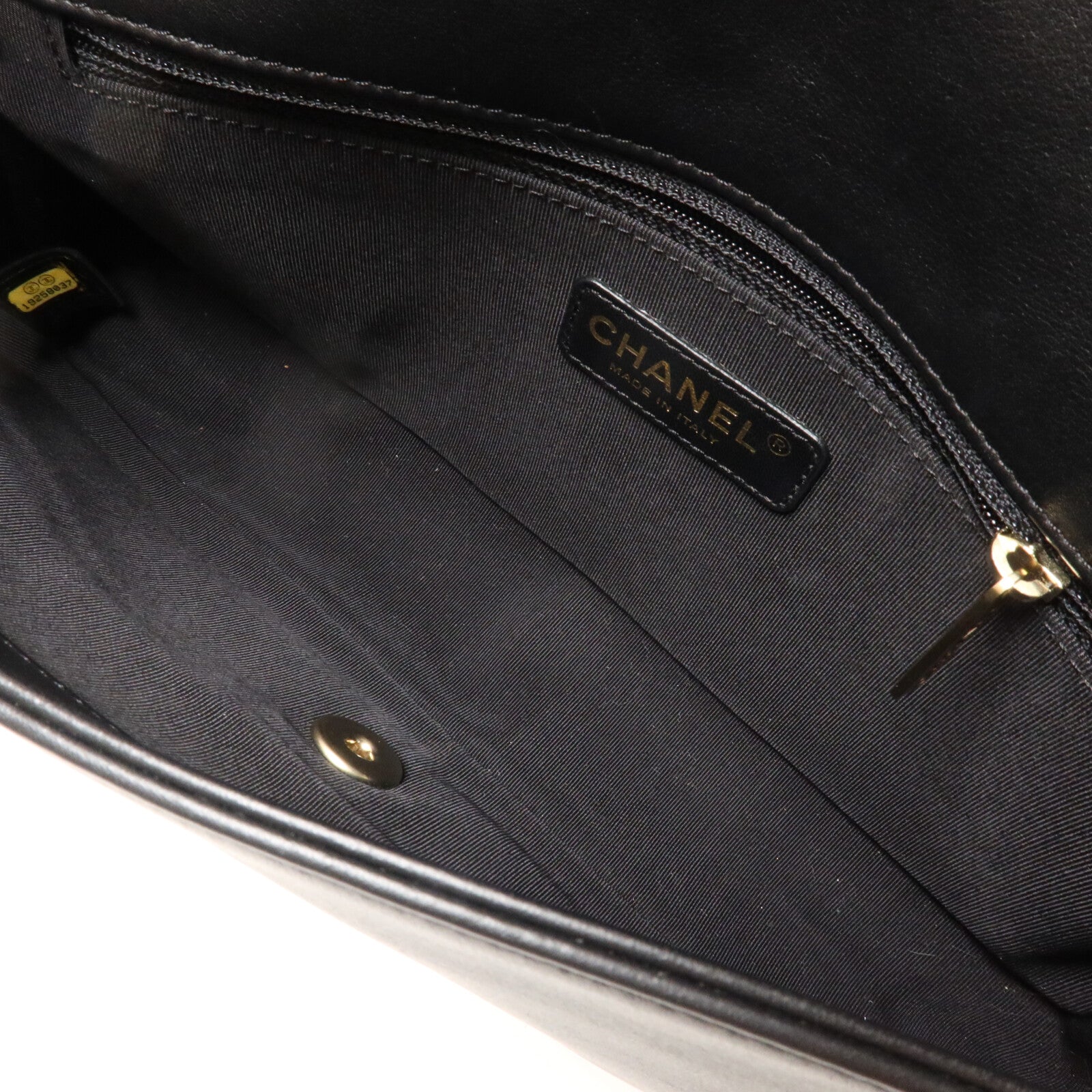 CHANEL 牛皮皮革Flap Bag鏈帶肩背袋