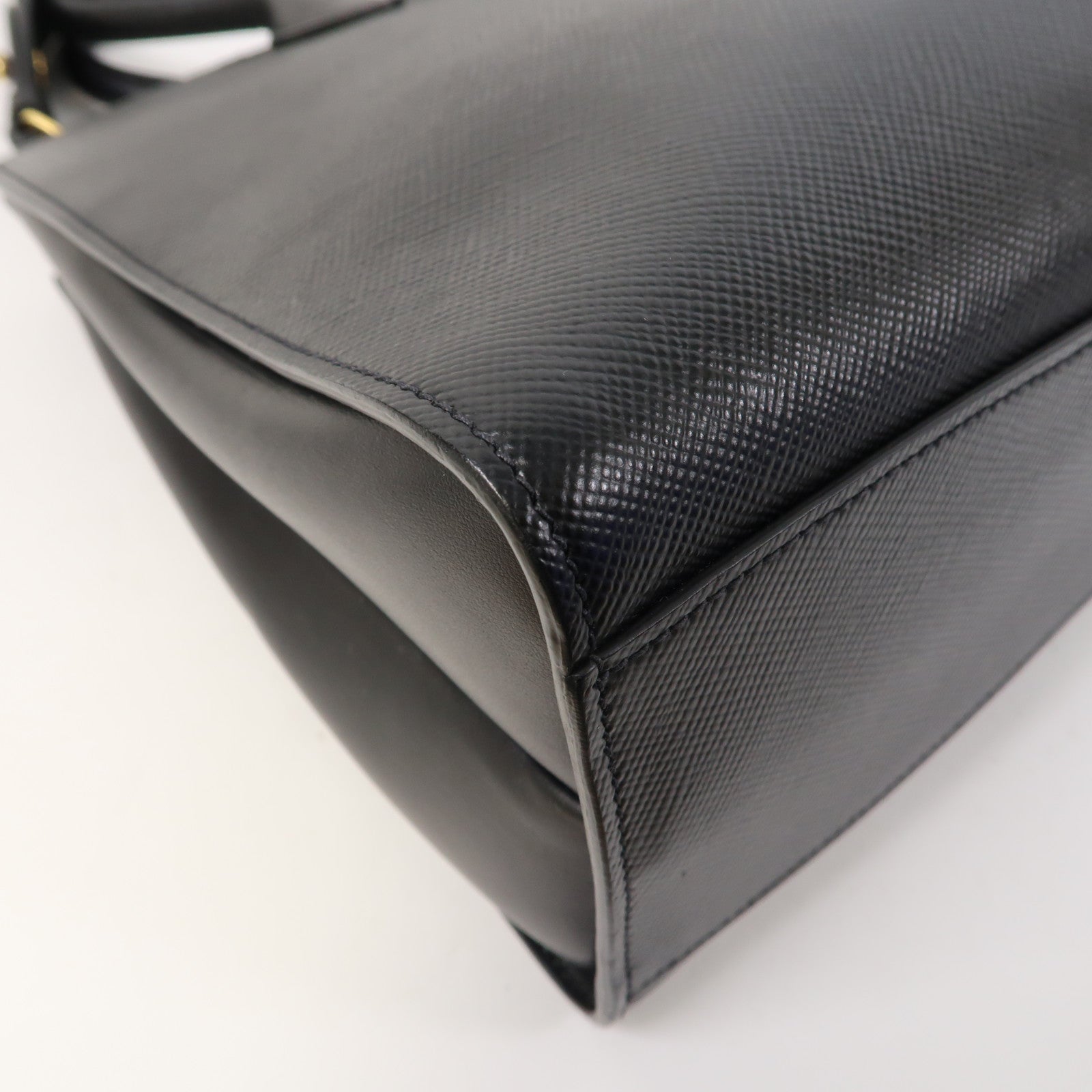 PRADA 牛皮皮革Shoulder Bag金扣手挽肩背兩用袋黑色