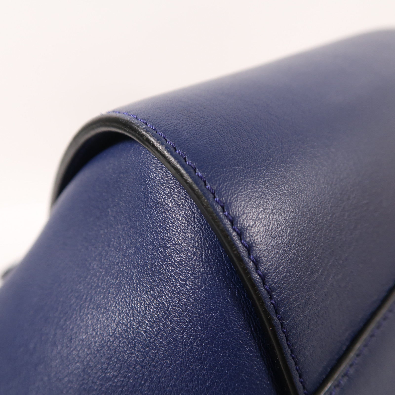 LOEWE 牛皮皮革Hammock Small銀扣手挽肩背兩用袋