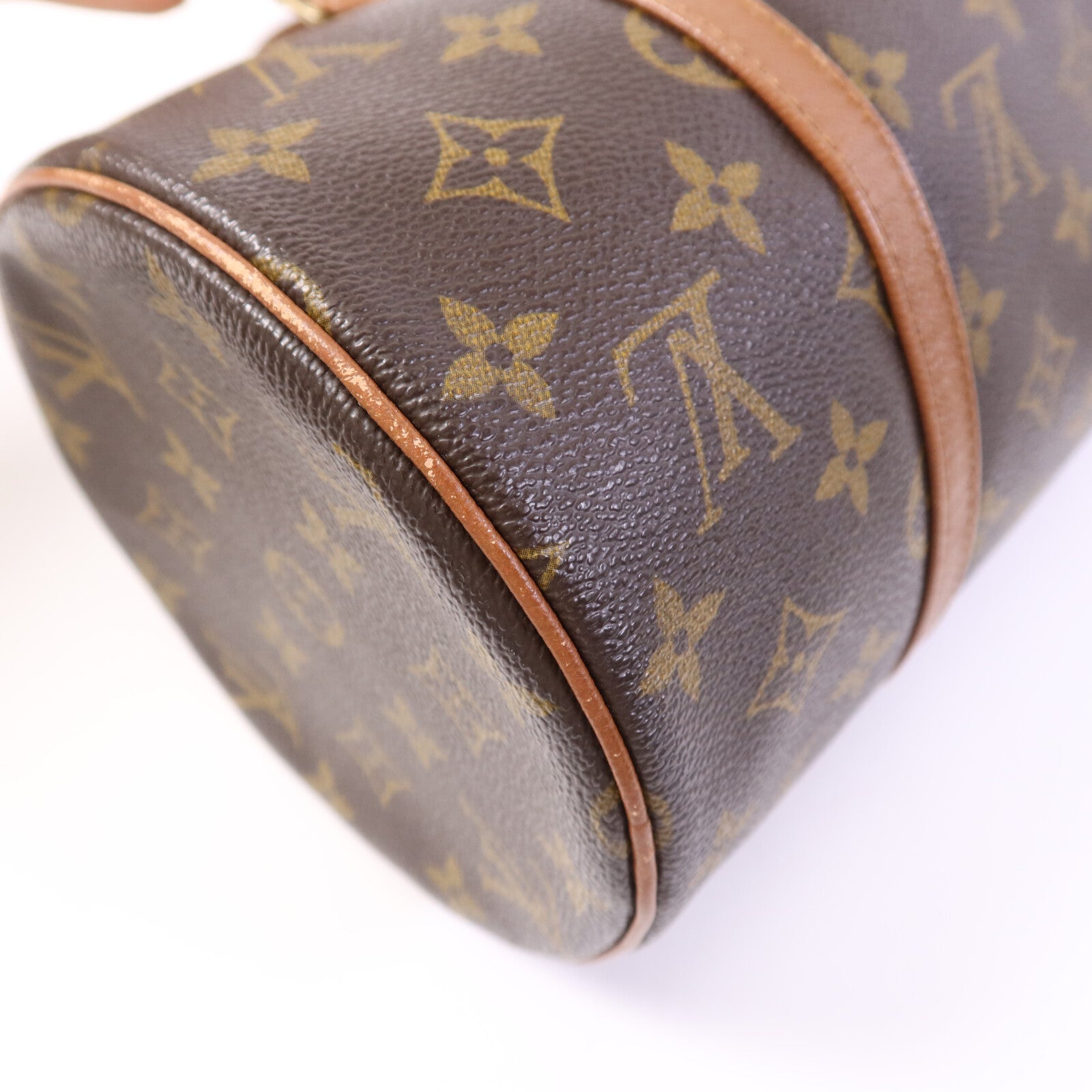 LOUIS VUITTON Monogram Papillon 30金扣手挽袋