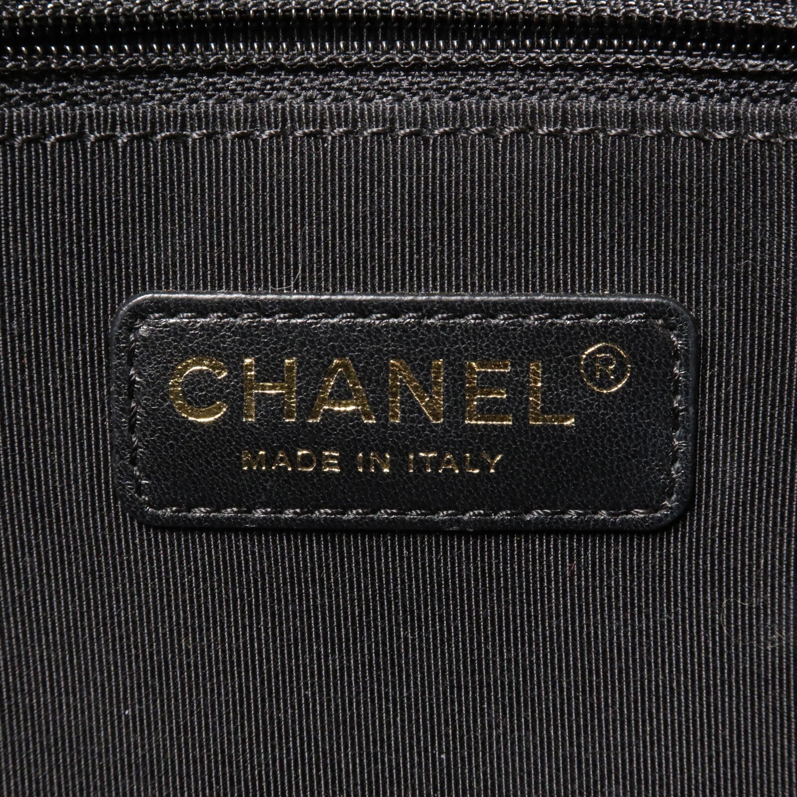 CHANEL 牛皮皮革Flap Bag鏈帶肩背袋