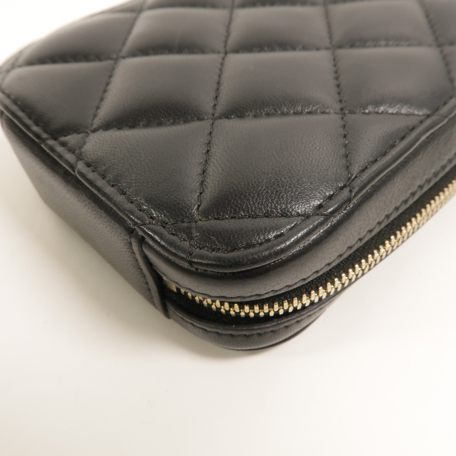 CHANEL 羊皮皮革Phone Bag鏈帶肩背袋