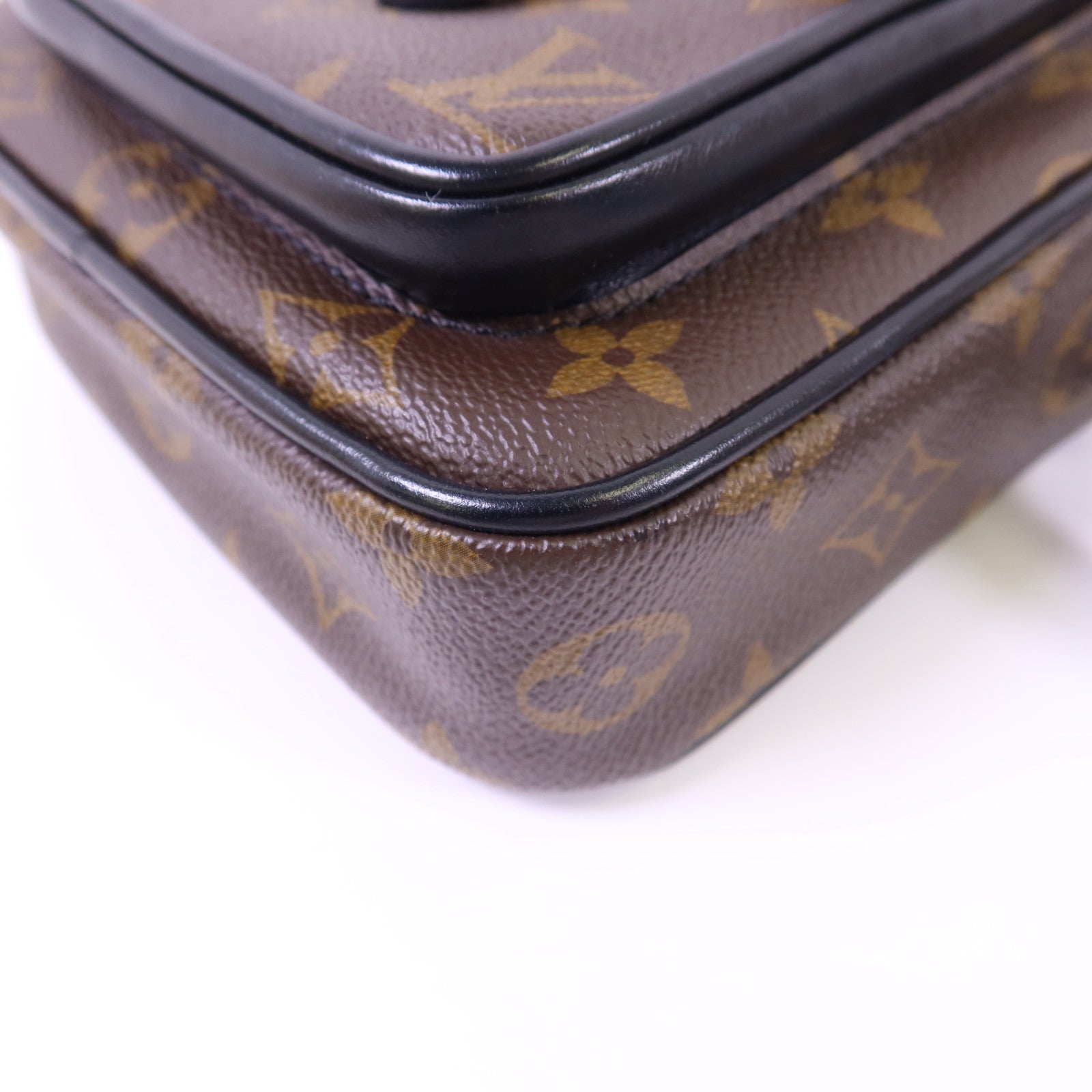 LOUIS VUITTON 【激減優惠】Monogram Macassar Christopher Wearable Wallet肩背袋