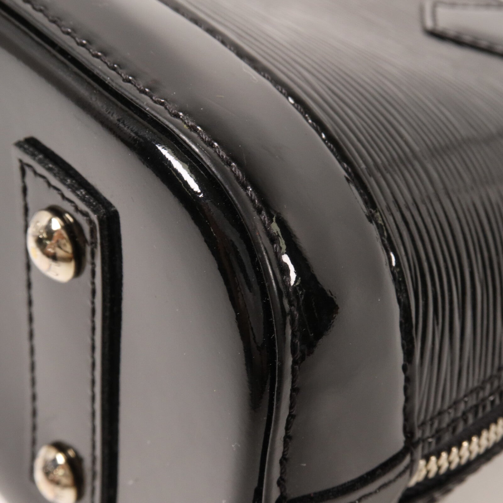LOUIS VUITTON Epi Electric Alma BB銀扣手挽肩背兩用袋