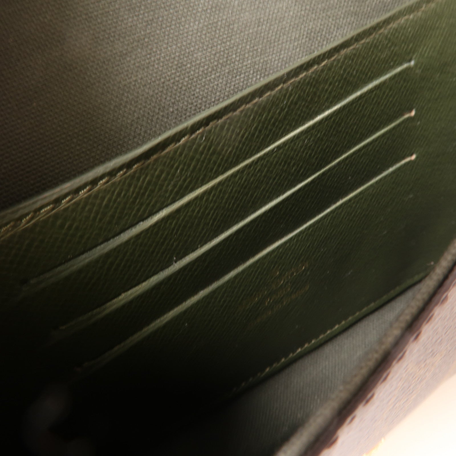 LOUIS VUITTON Monogram Felicie Strap & Go金扣肩背袋啡色