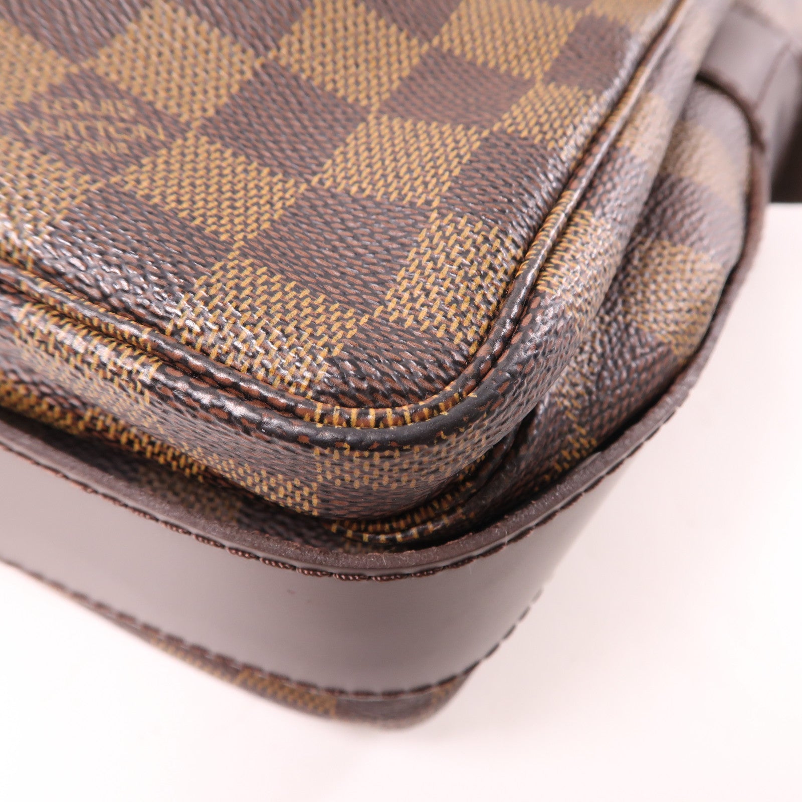 LOUIS VUITTON Damier Naviglio金扣肩背袋棕色