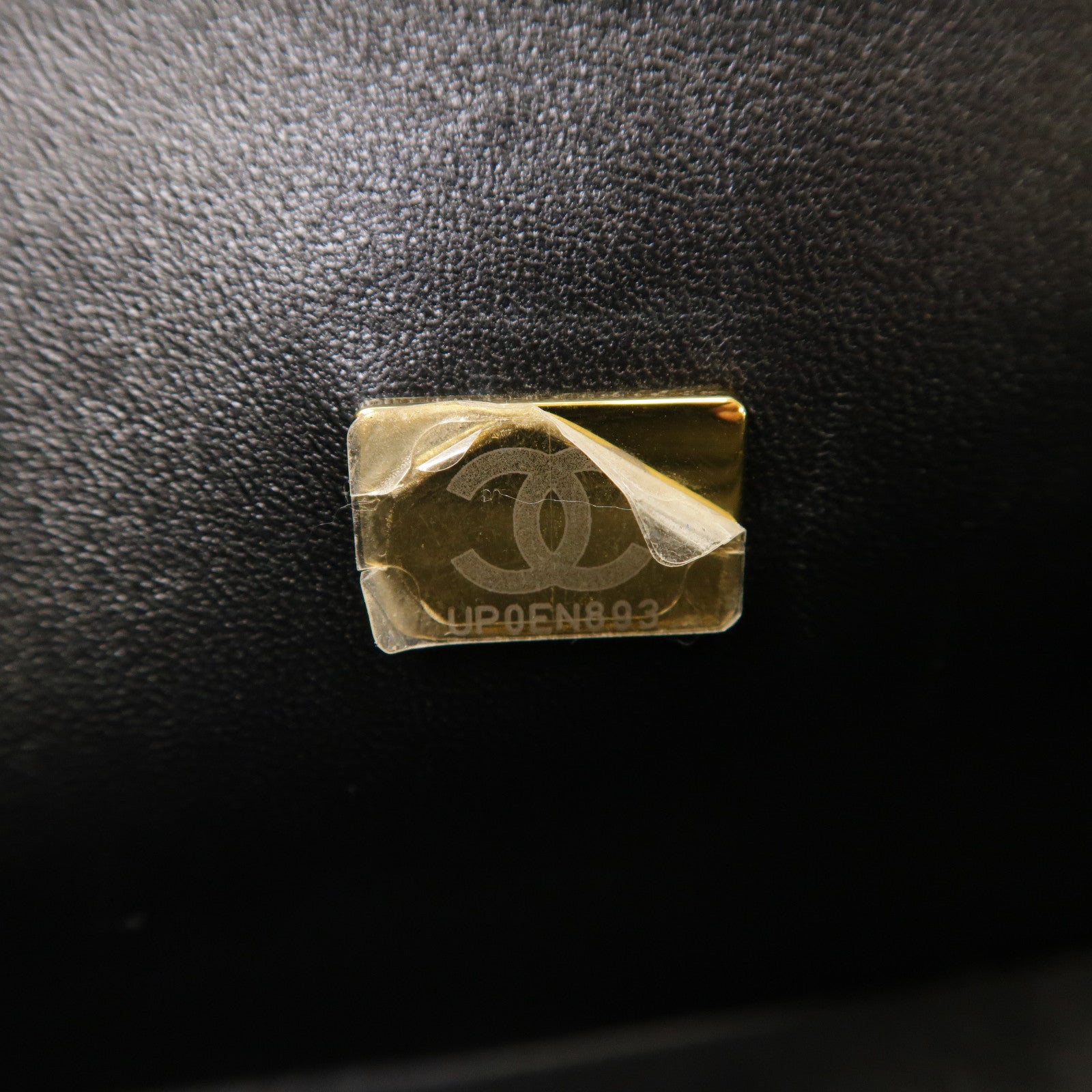 CHANEL 菱格Caviar皮革金扣鏈帶肩背袋黑色