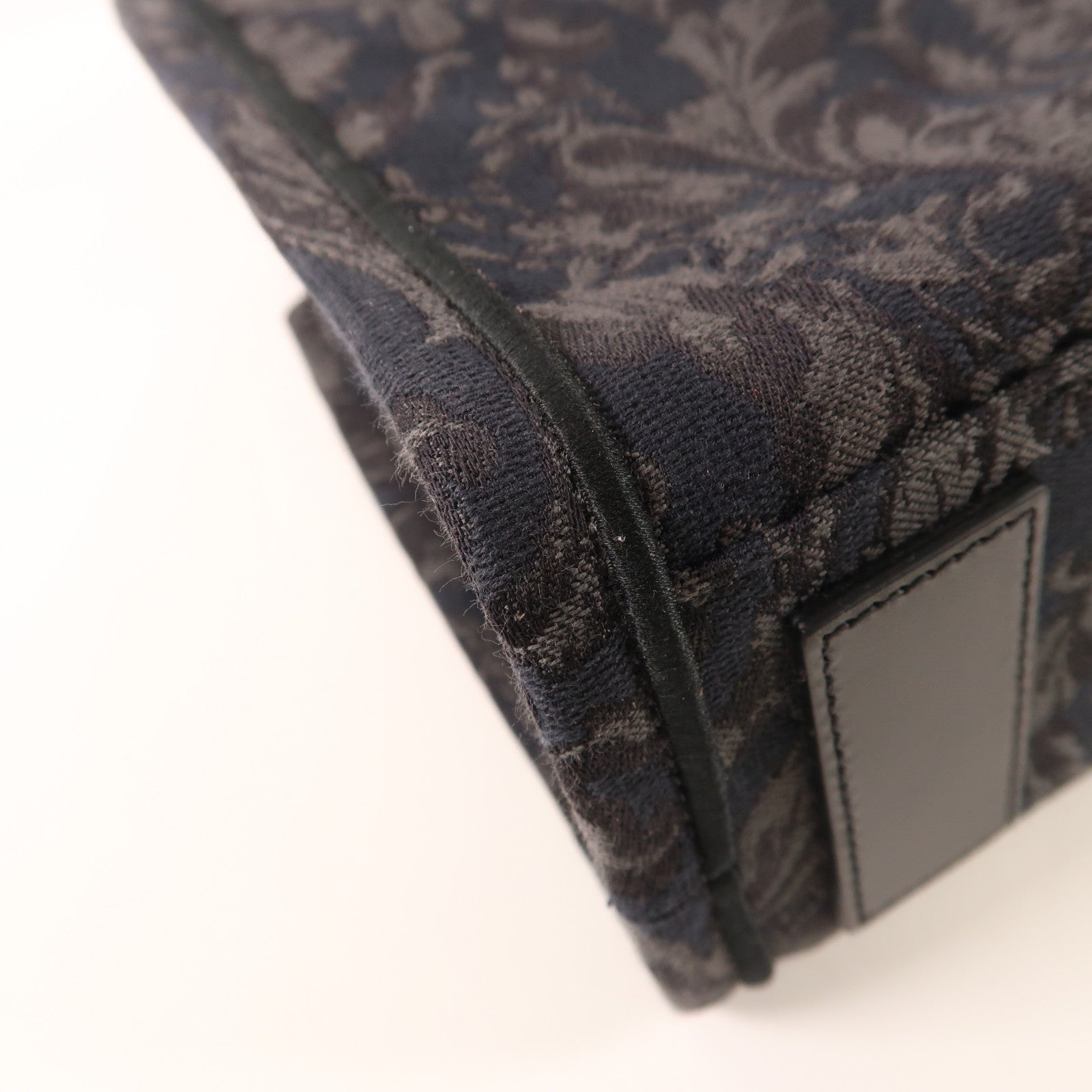VERSACE 帆布2 Way Shoulder Bag金扣手挽肩背兩用袋