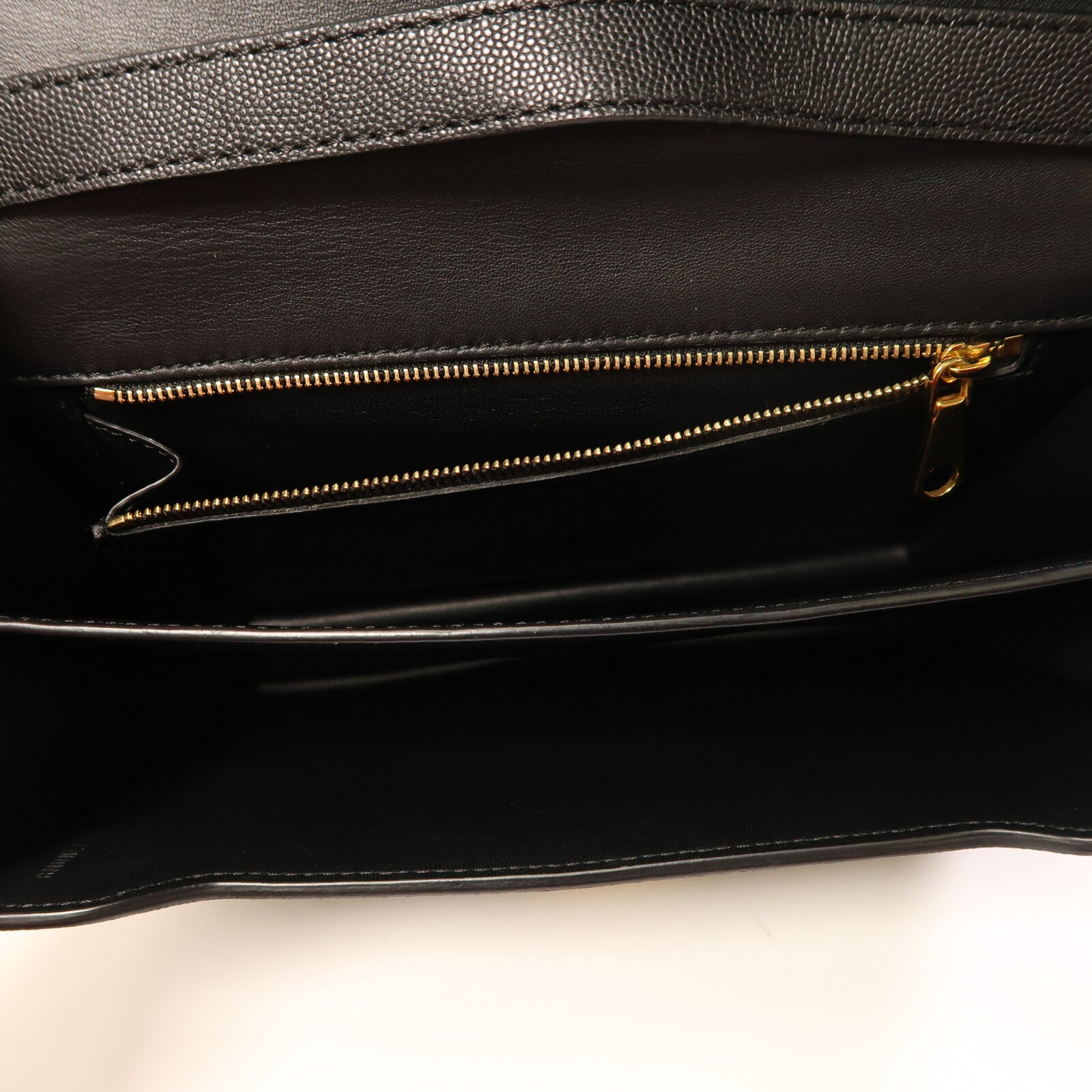 BURBERRY 牛皮皮革TB Medium金扣肩背袋