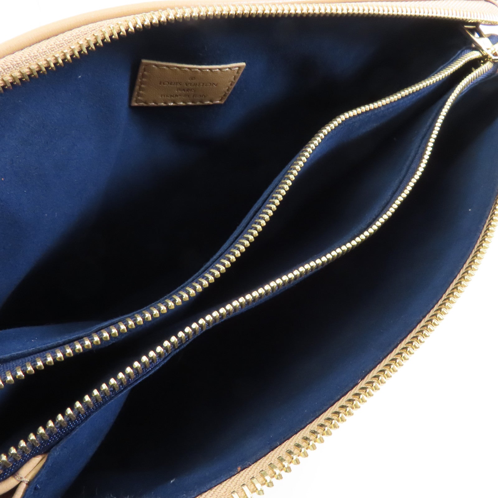 LOUIS VUITTON 【激減優惠】Monogram-Embossed Coussin PM Bag金扣手挽肩背兩用袋駝色