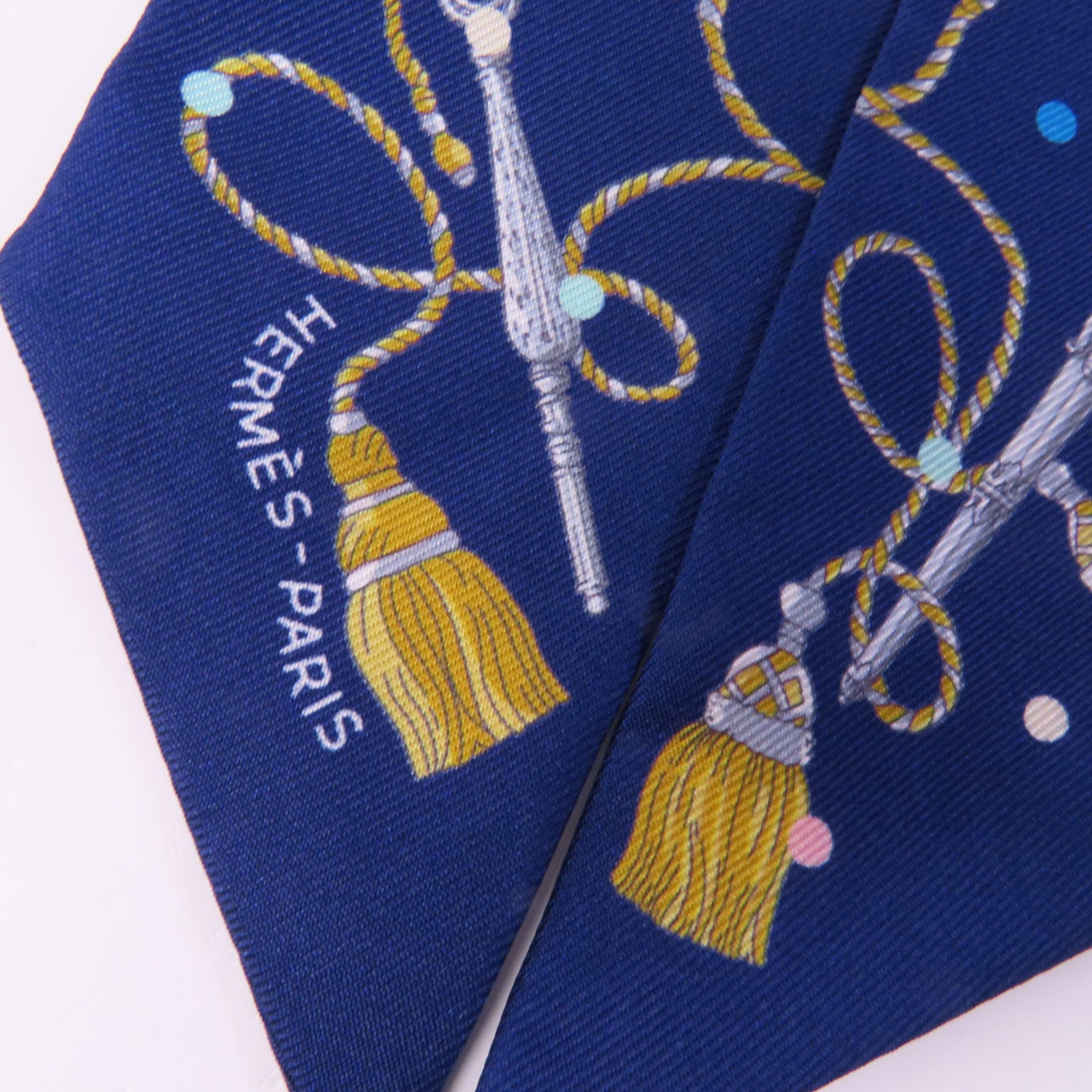 HERMES 絲質Twilly絲巾