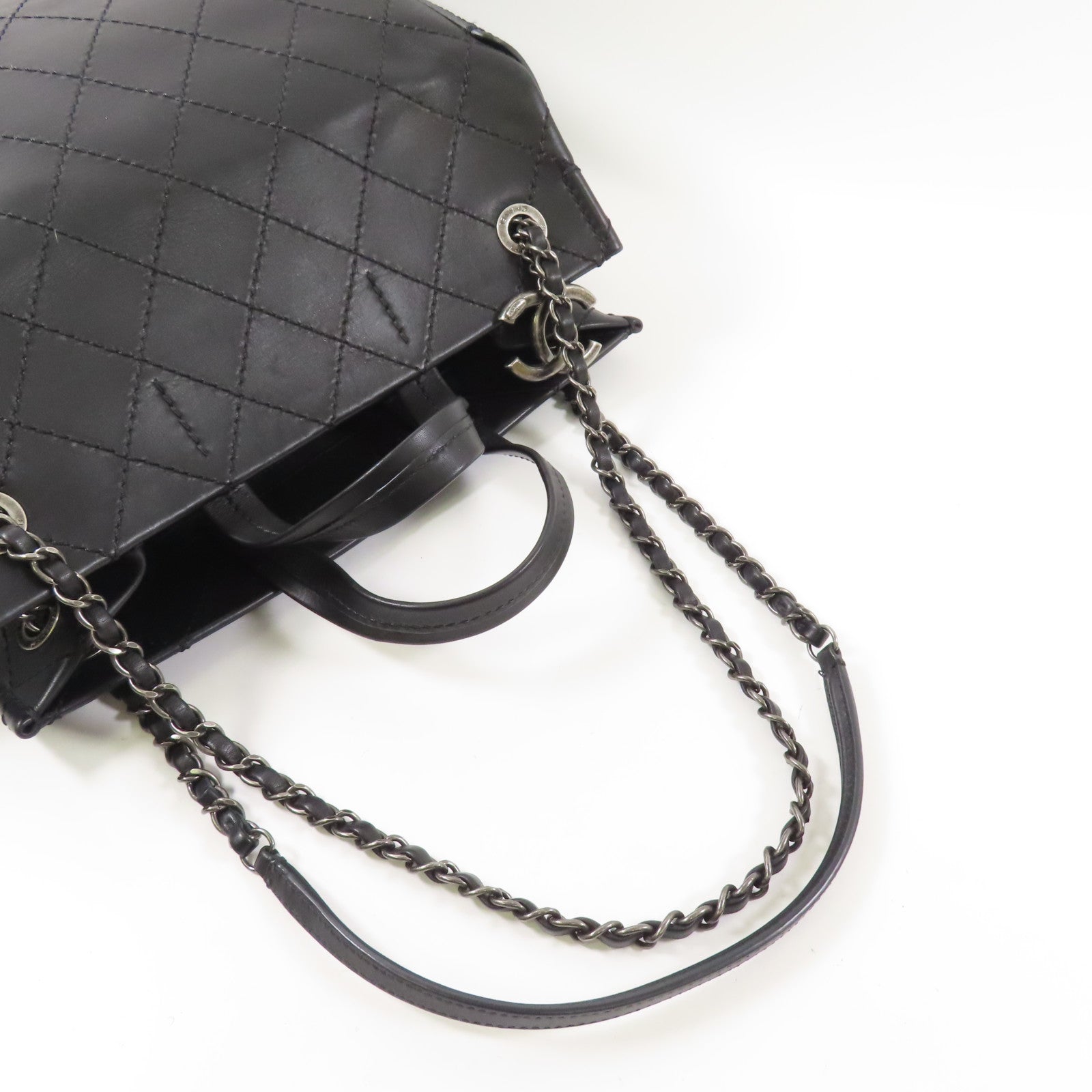 CHANEL 牛皮皮革Chain Shoulder銀扣鏈帶手挽肩背兩用袋