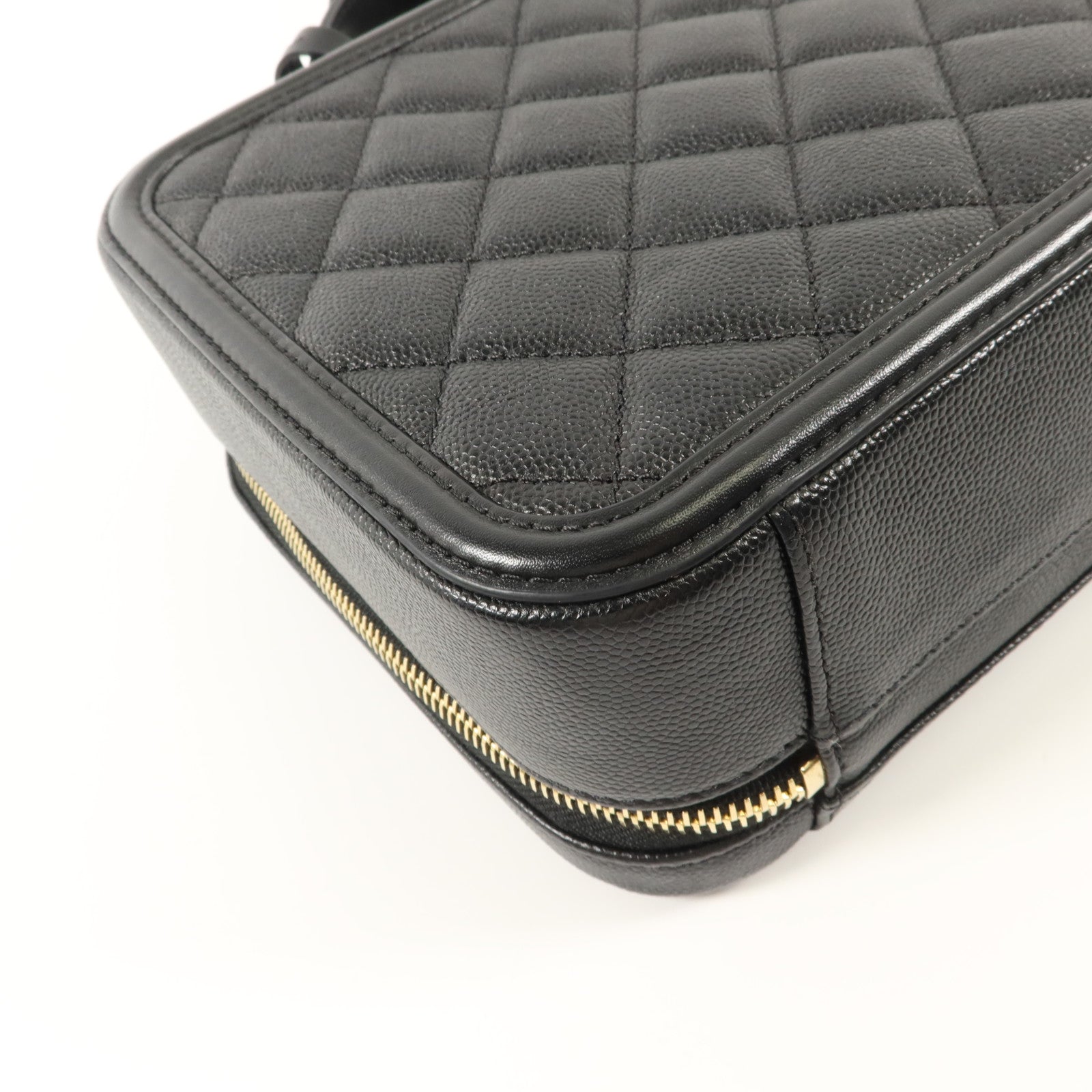 CHANEL 牛皮皮革CC Filigree Vanity Case Medium手挽肩背兩用袋