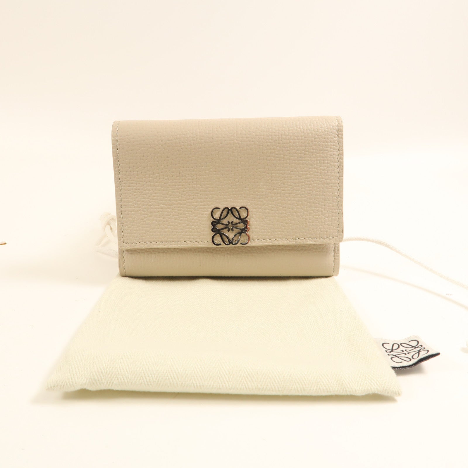 LOEWE 牛皮皮革Anagram small vertical wallet銀扣錢包灰色