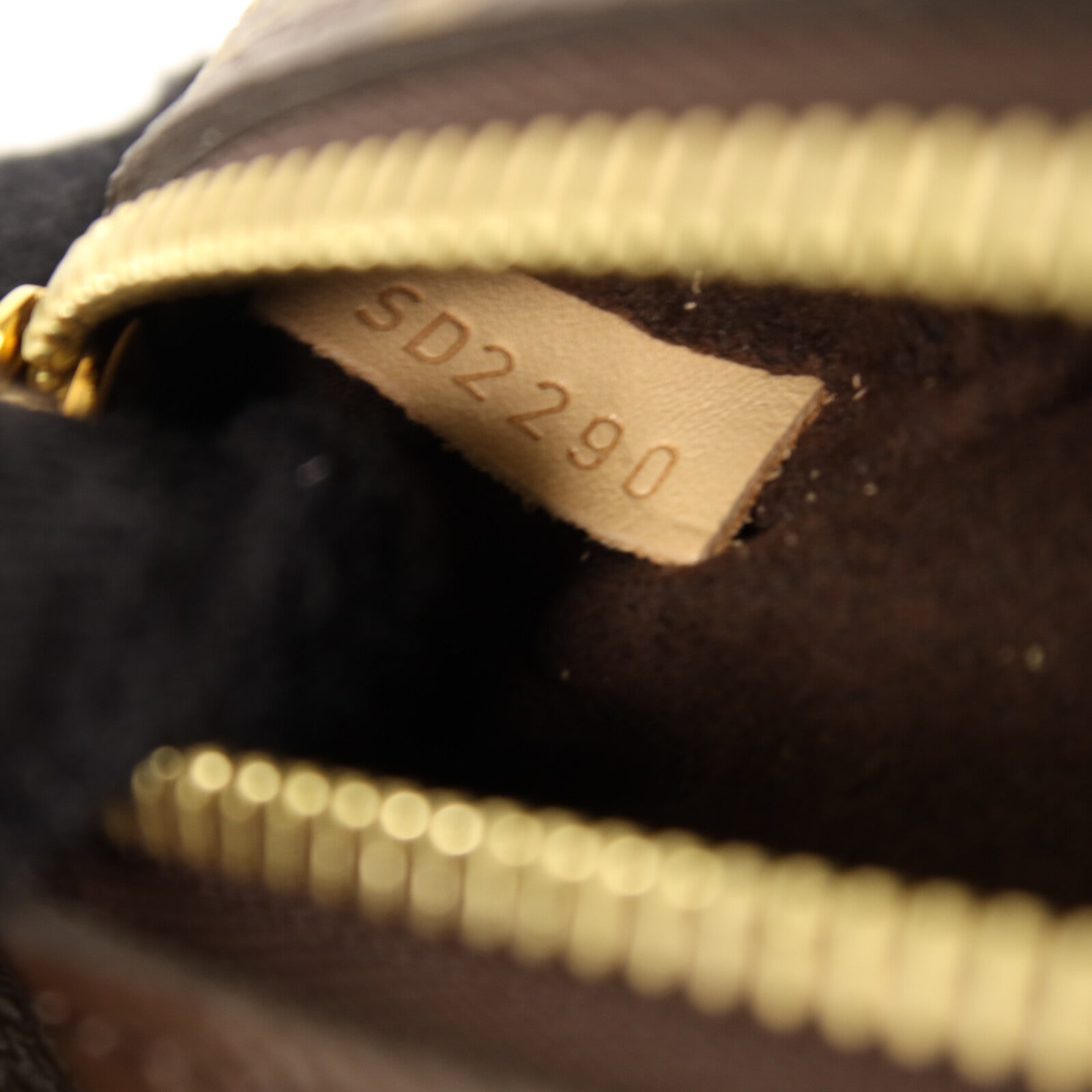 LOUIS VUITTON Monogram Pochette Metis MM金扣手挽肩背兩用袋
