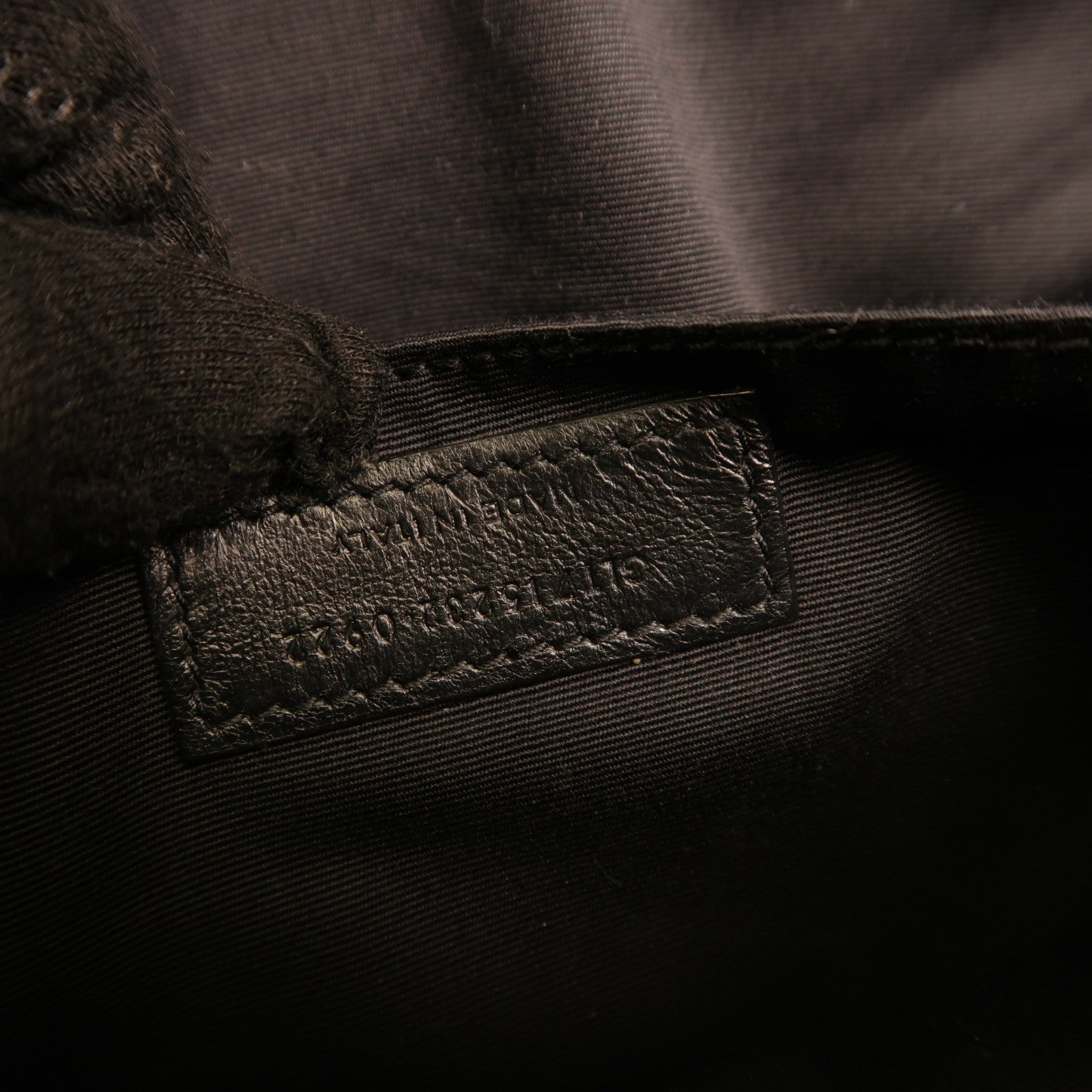 SAINT LAURENT 牛皮皮革Lou Camera Bag肩背袋