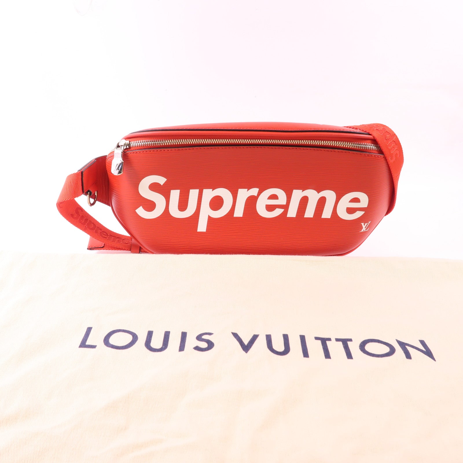 LOUIS VUITTON Epi LV X Supreme Crossbody銀扣腰包/肩背袋