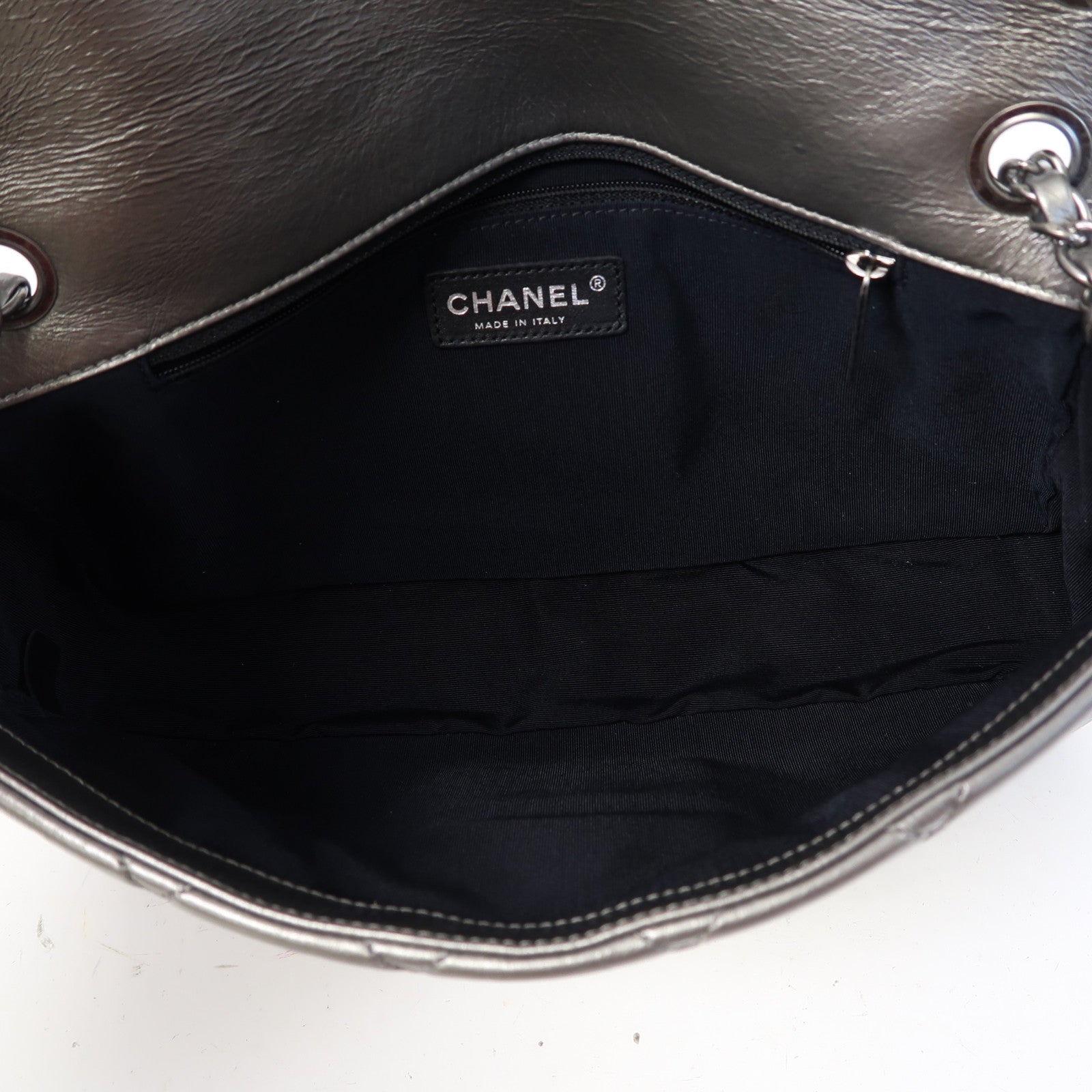 CHANEL 菱格牛皮皮革Chain Shoulder銀扣鏈帶肩背袋銀色
