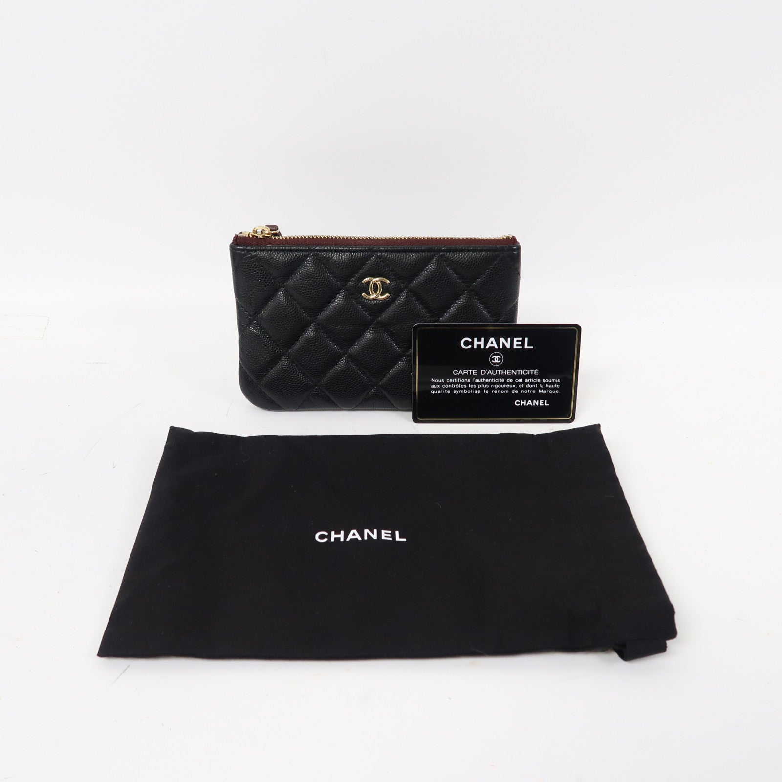 CHANEL 菱格牛皮皮革Mini Pouch金扣手拿包黑色