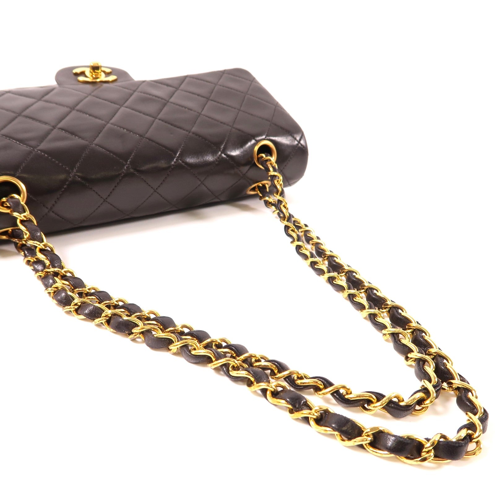 CHANEL 菱格牛皮皮革Chain Shoulder金扣鏈帶肩背袋黑色