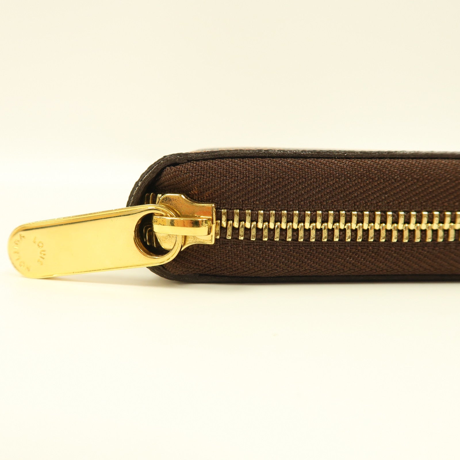 LOUIS VUITTON Damier Zippy Organizer金扣拉鍊長錢包啡色