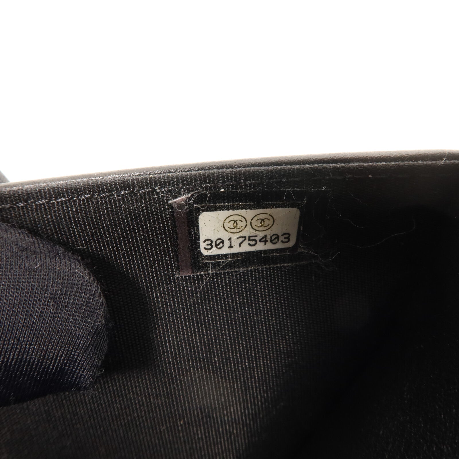 CHANEL 牛皮皮革Boy Wallet On Chain鏈帶肩背袋