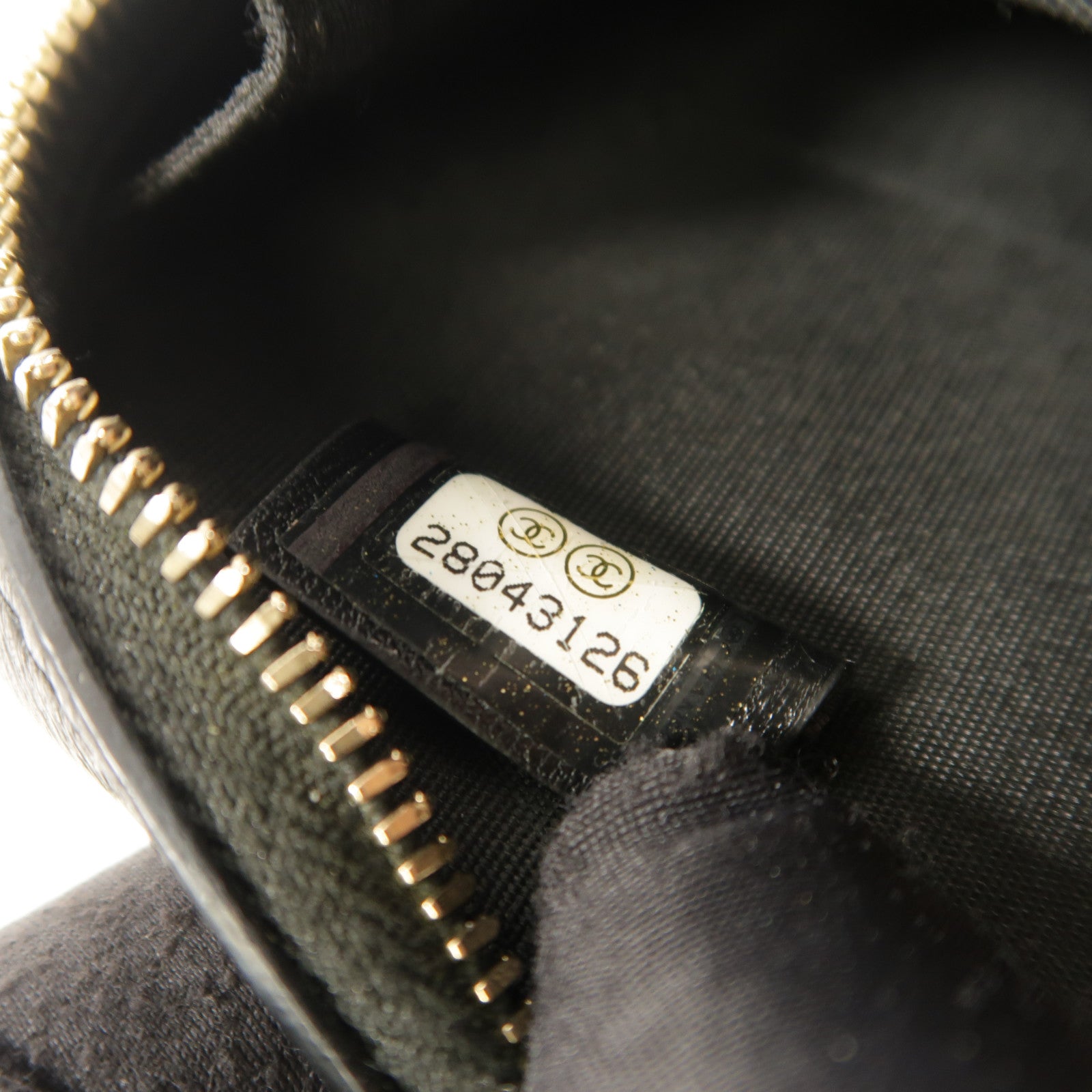 CHANEL 羊皮皮革Phone Bag鏈帶肩背袋