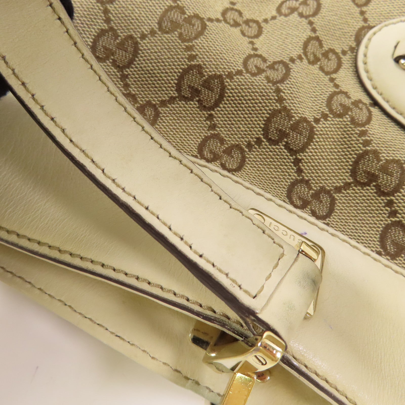 GUCCI 帆布/皮革Shoulder Bag金扣肩背袋