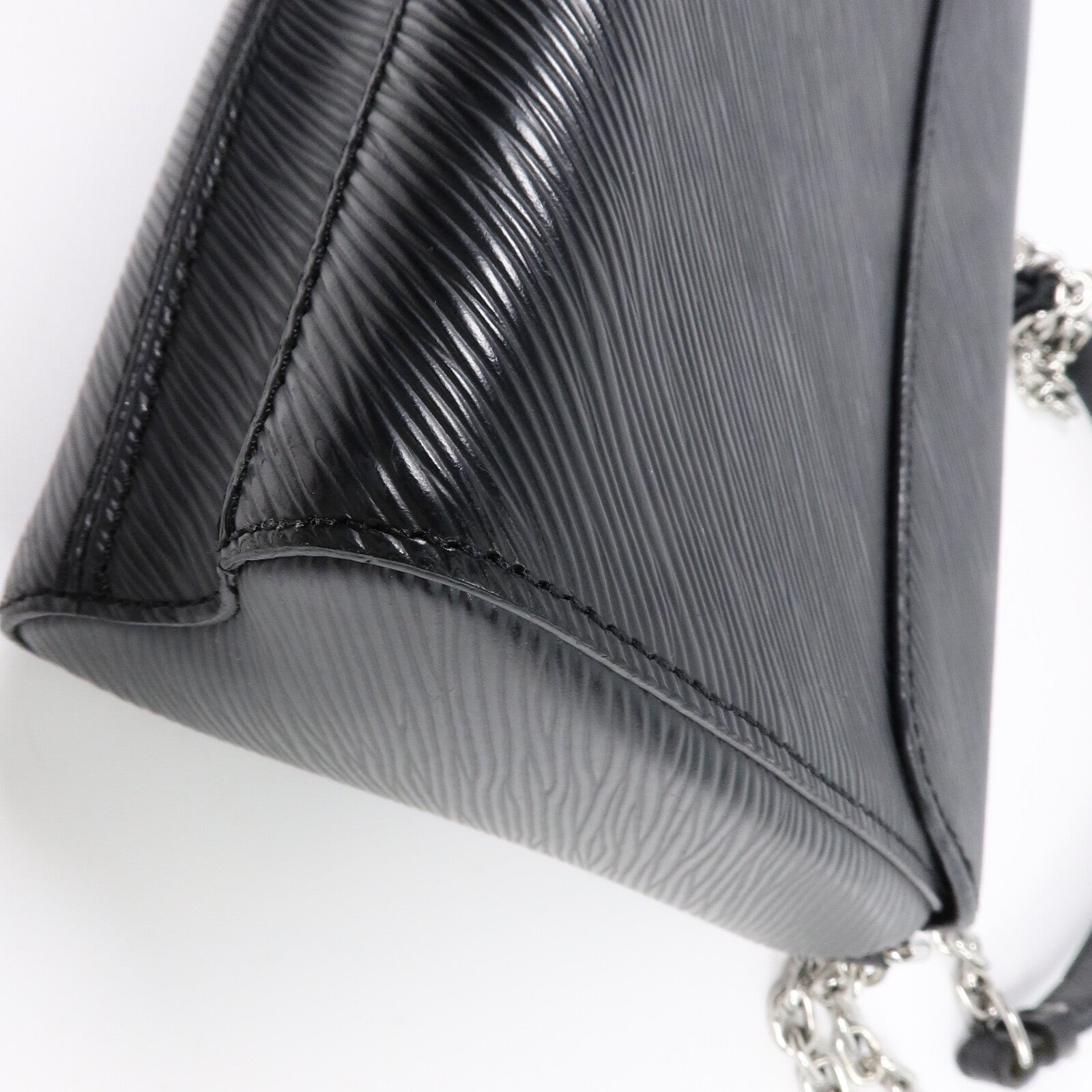 LOUIS VUITTON Epi Twist MM鏈帶肩背袋