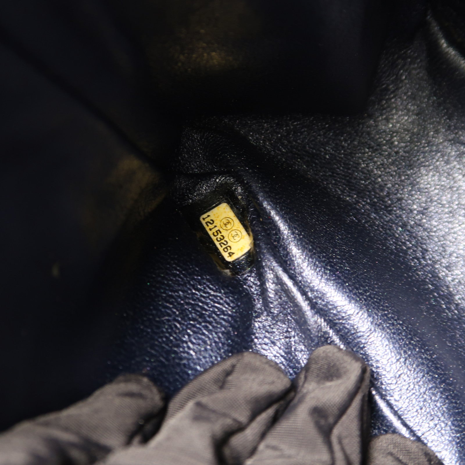 CHANEL 牛皮皮革2.55銀扣鏈帶肩背袋