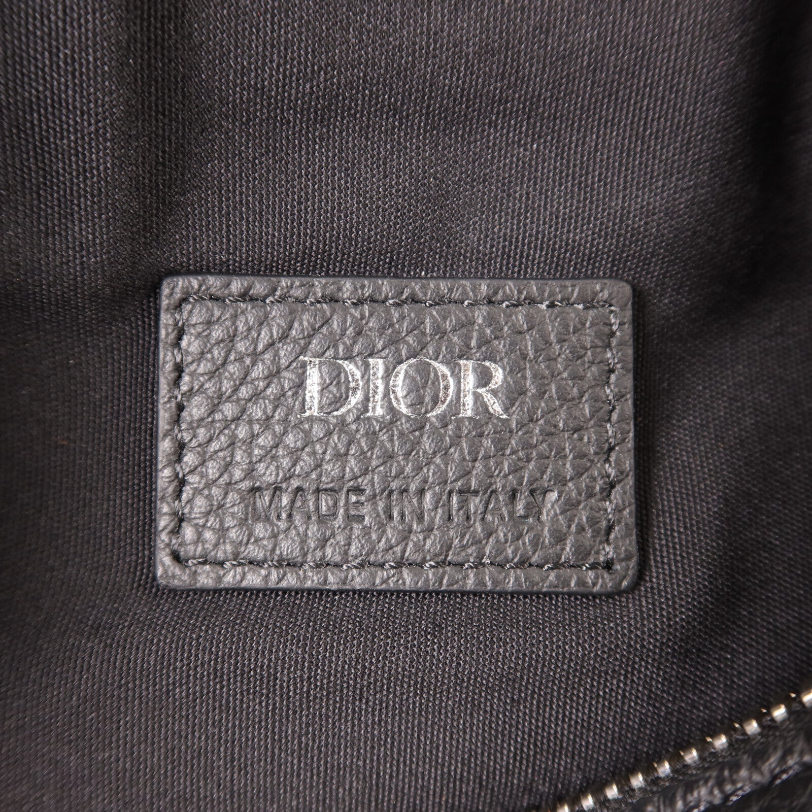 Dior 牛皮皮革Saddle肩背袋