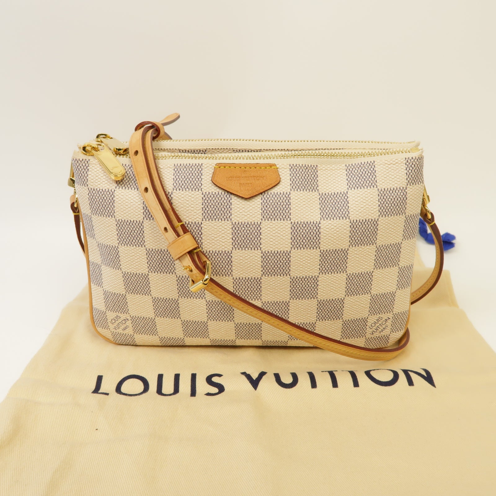 LOUIS VUITTON Damier Azur Double Zip Pochette金扣肩背袋白色