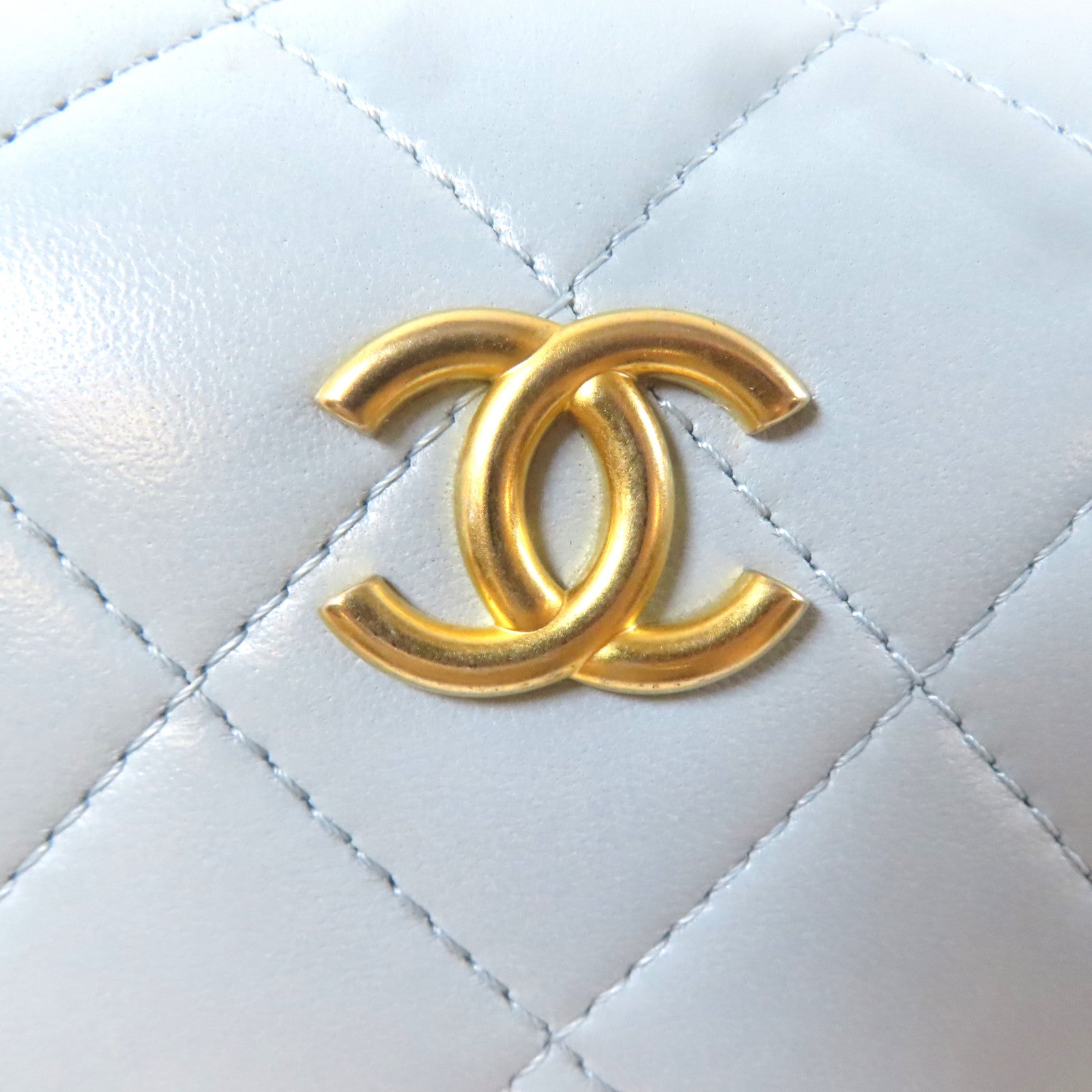 CHANEL 【激減優惠】菱格羊皮皮革CC Bubble Vanity金扣鏈帶手挽肩背兩用袋藍色