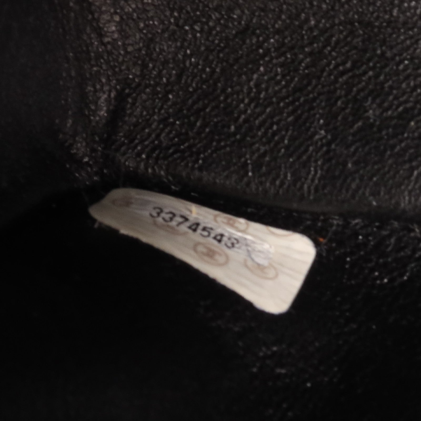 CHANEL 漆皮皮革Classic 23金扣鏈帶肩背袋