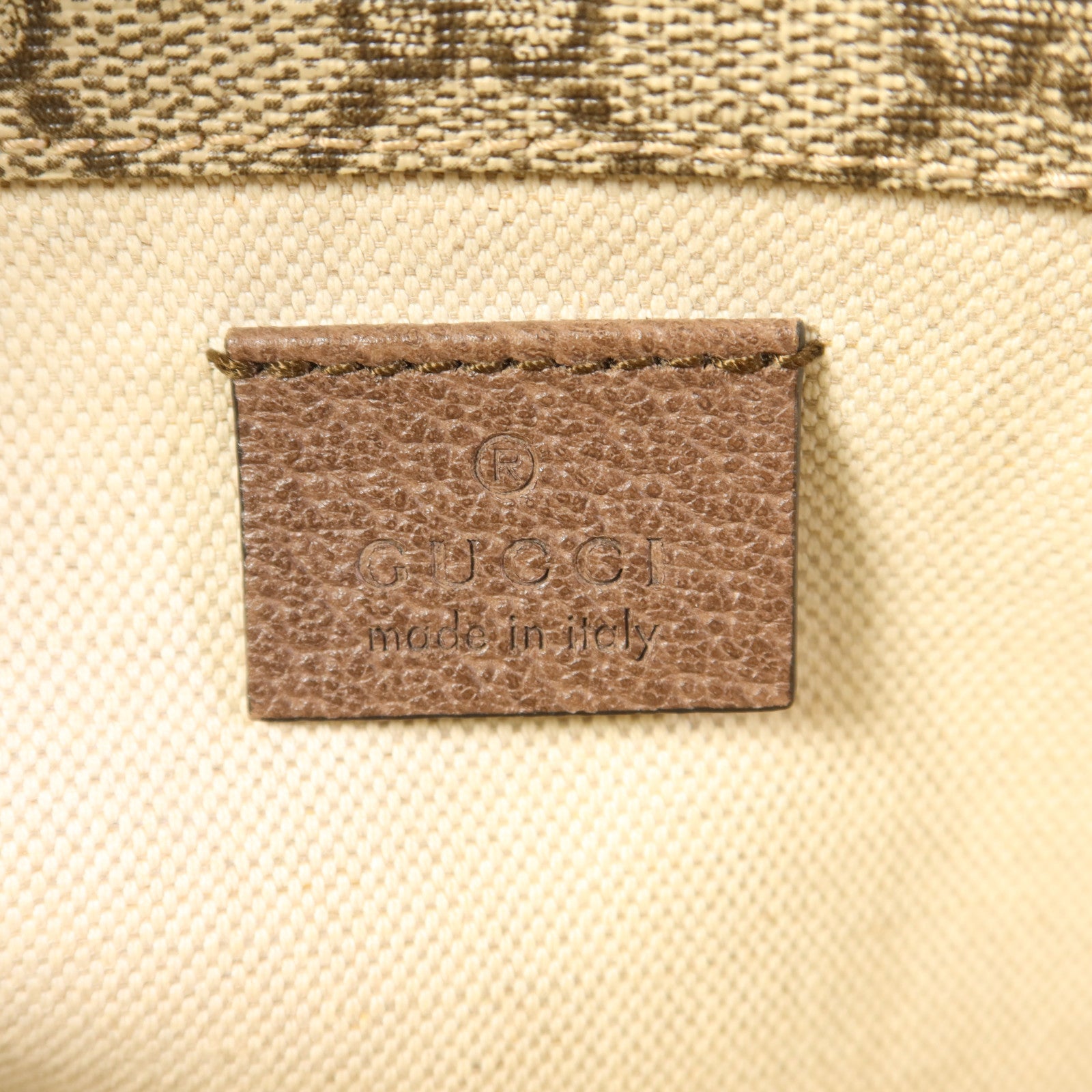 GUCCI 塗層帆布GG Messenger Bag金扣肩背袋